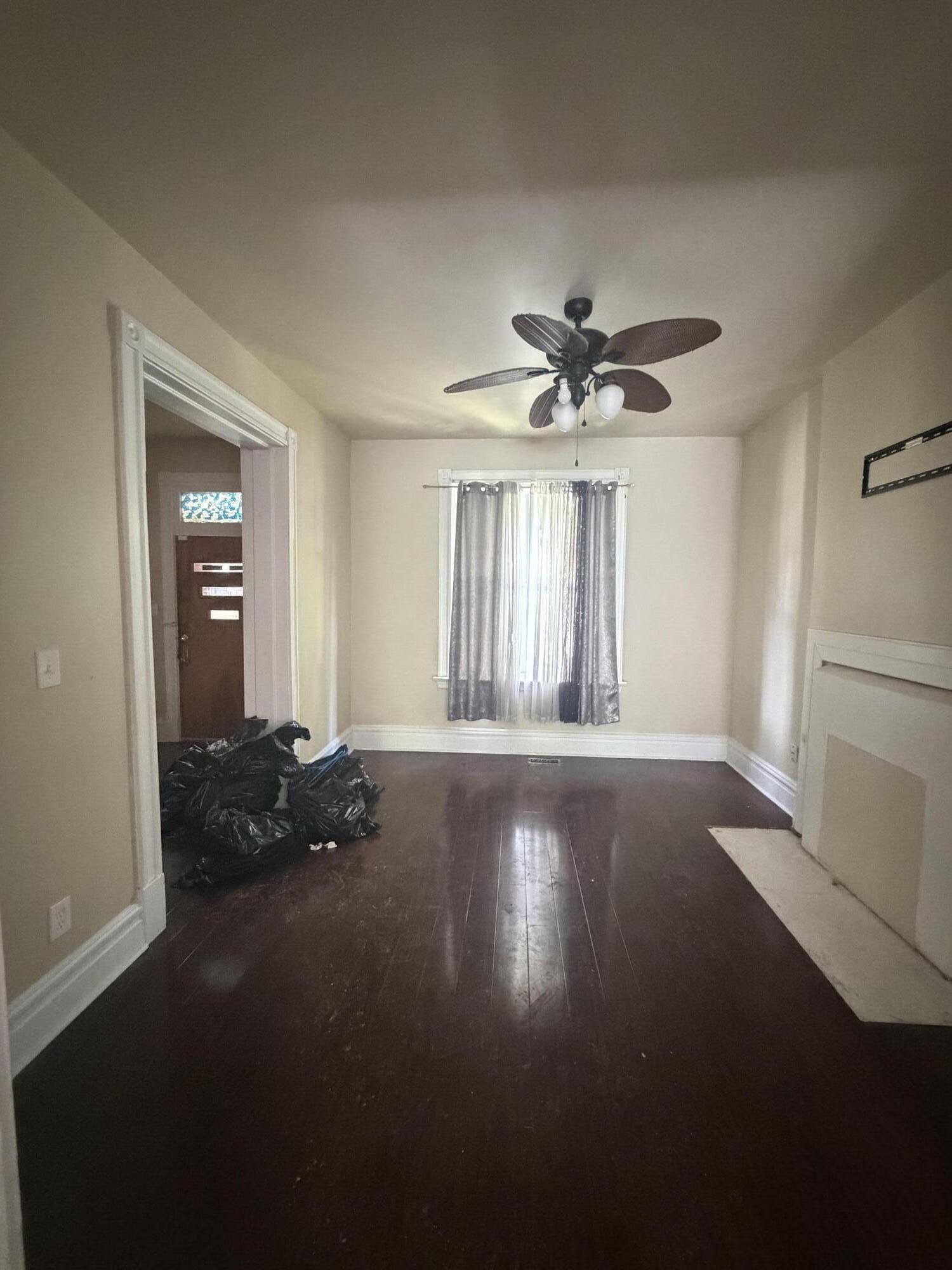 5218 Lotus Ave Property Photo 2