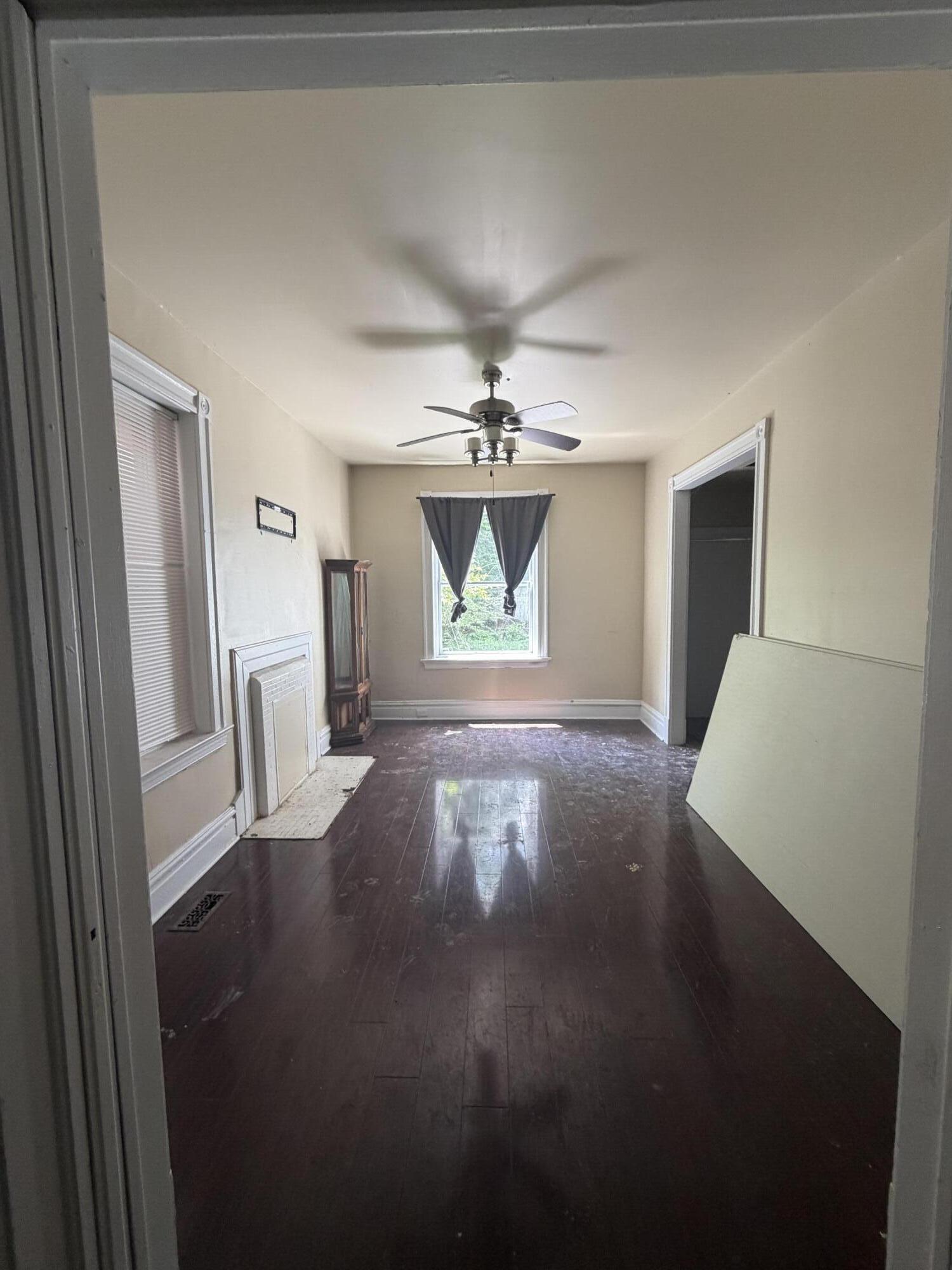 5218 Lotus Ave Property Photo 3