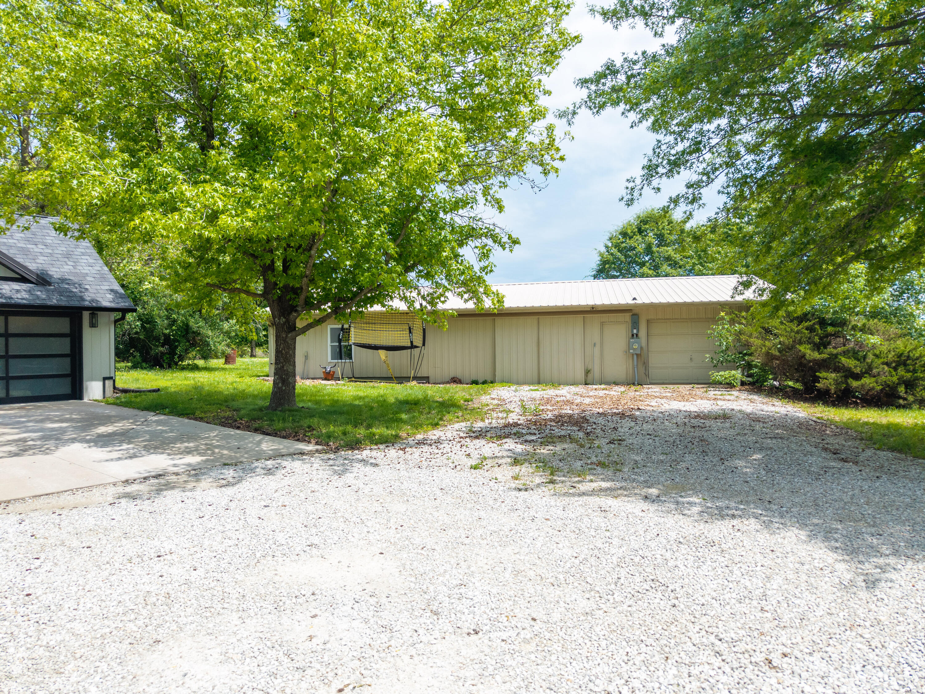 5701 E Flintstone Ln Property Photo 54