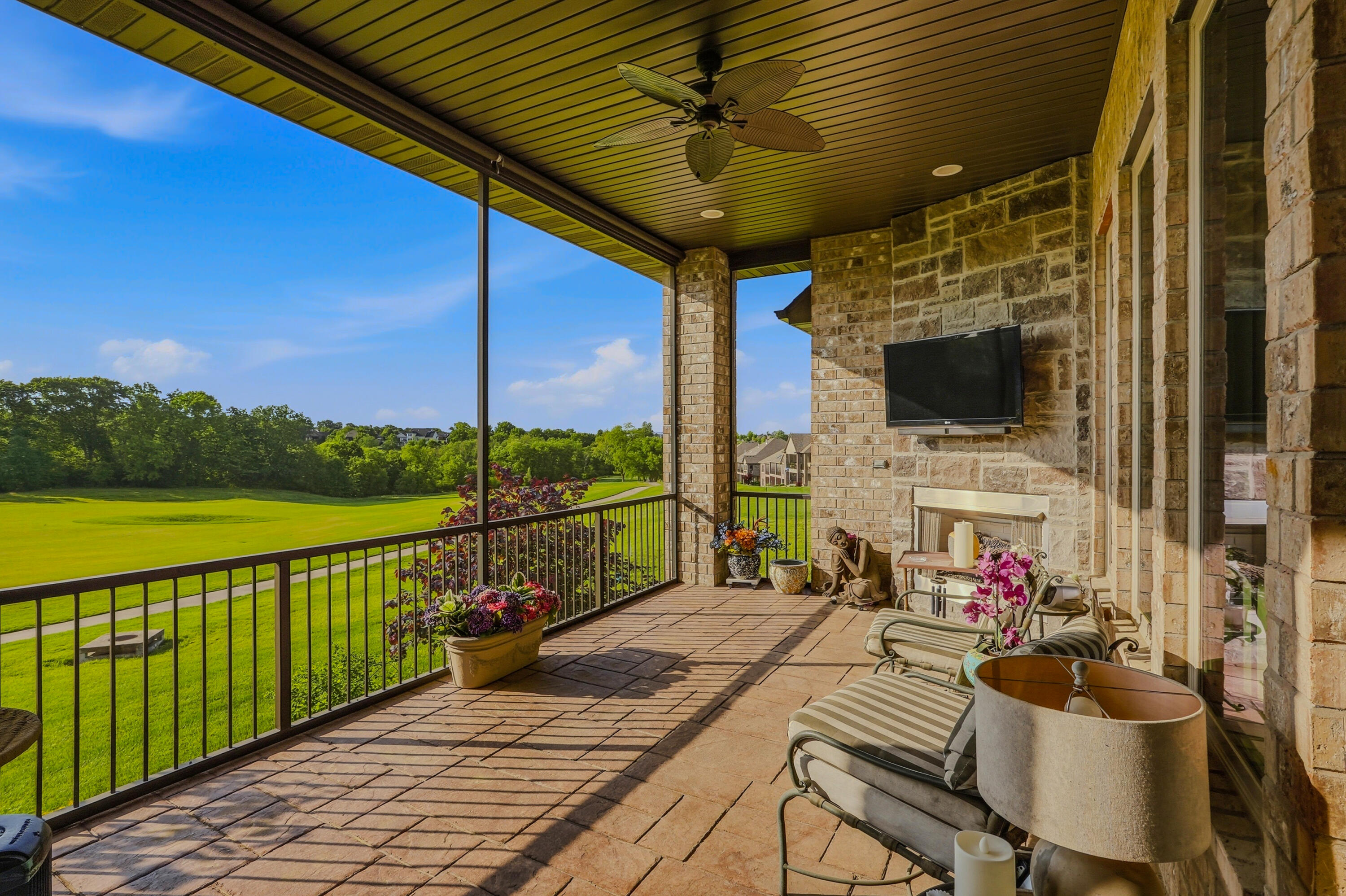 5958 Screaming Eagle Ln Property Photo 19