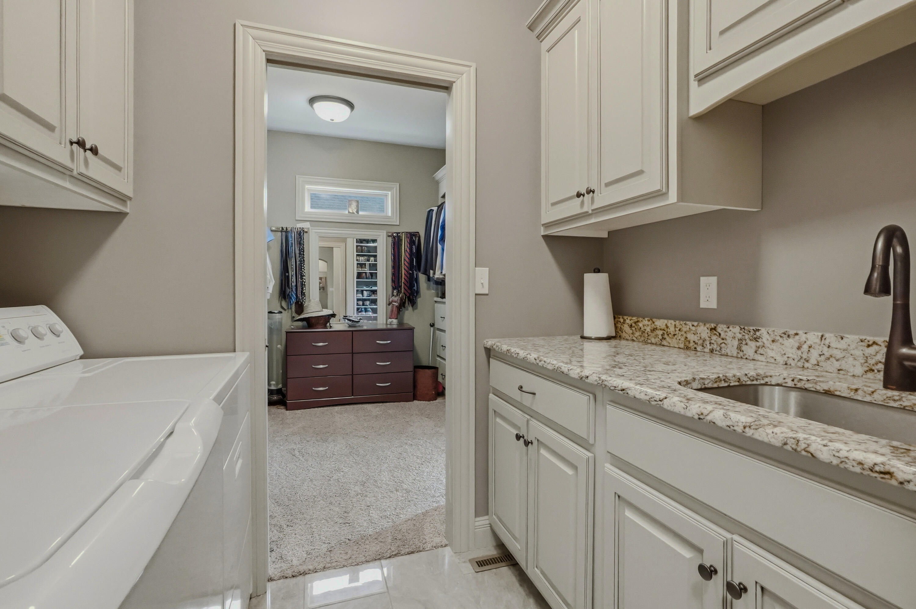 5958 Screaming Eagle Ln Property Photo 24