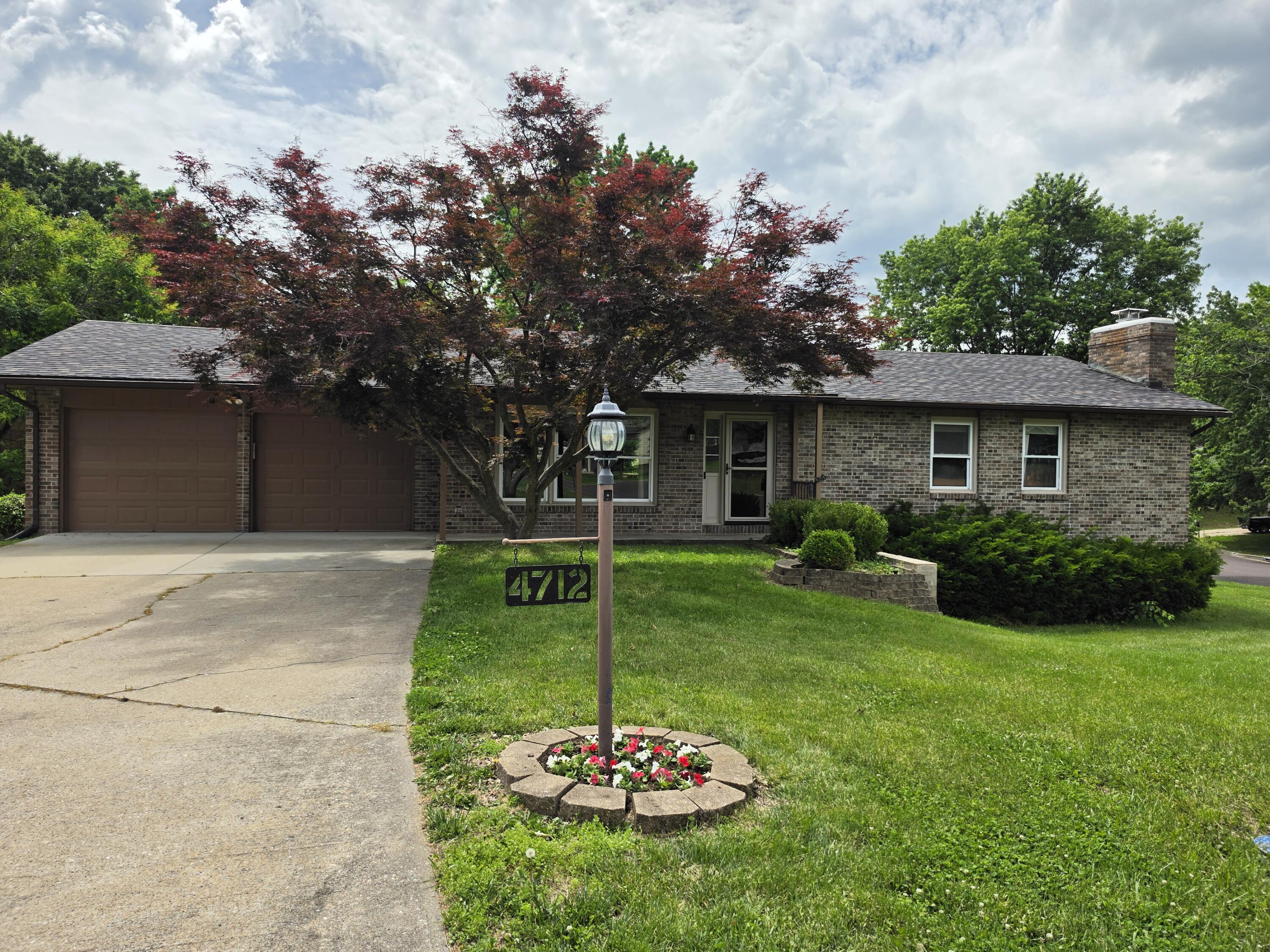 4712 W GEORGETOWN DR