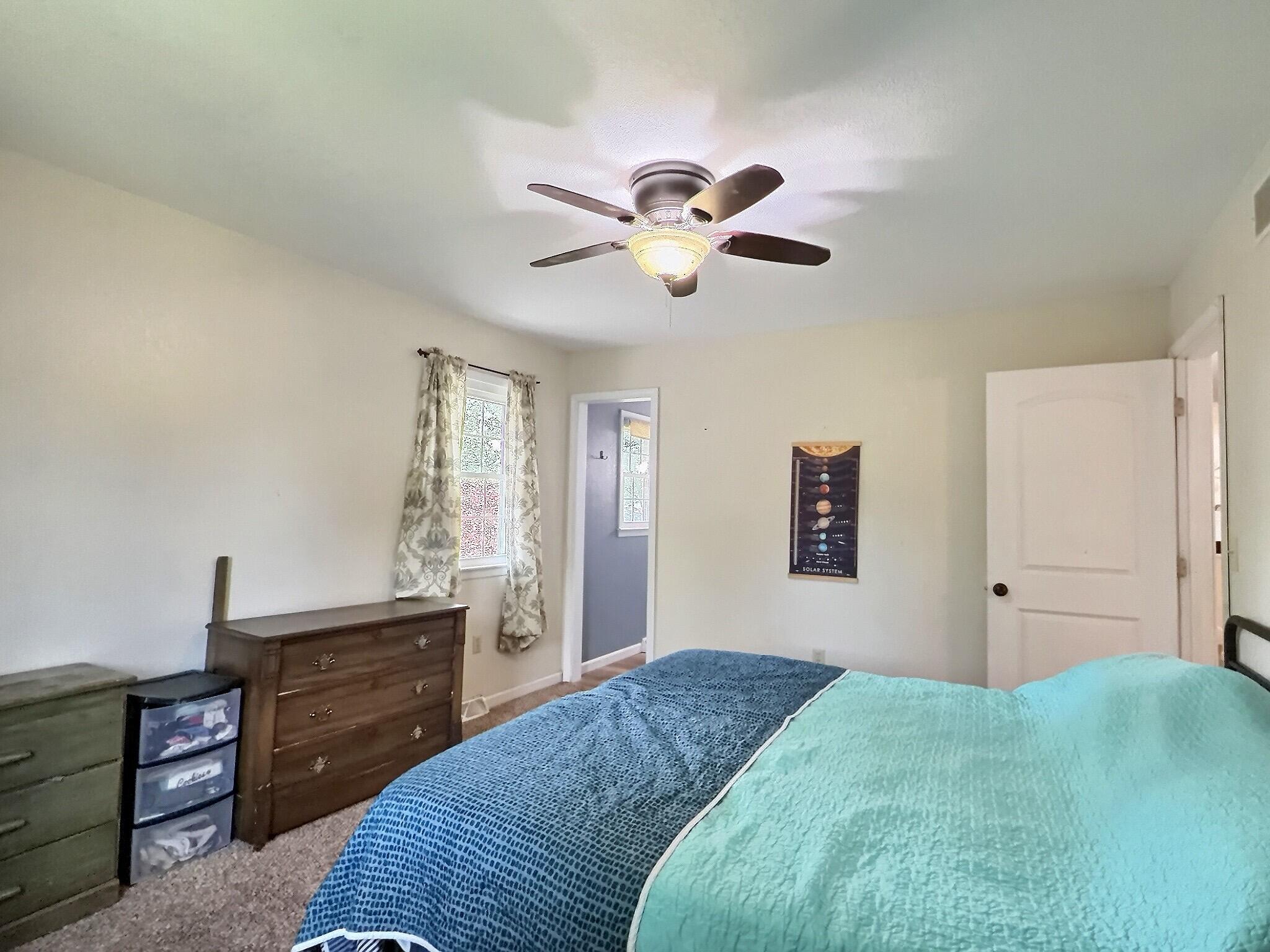 1133 Eastview Ct Property Photo 9