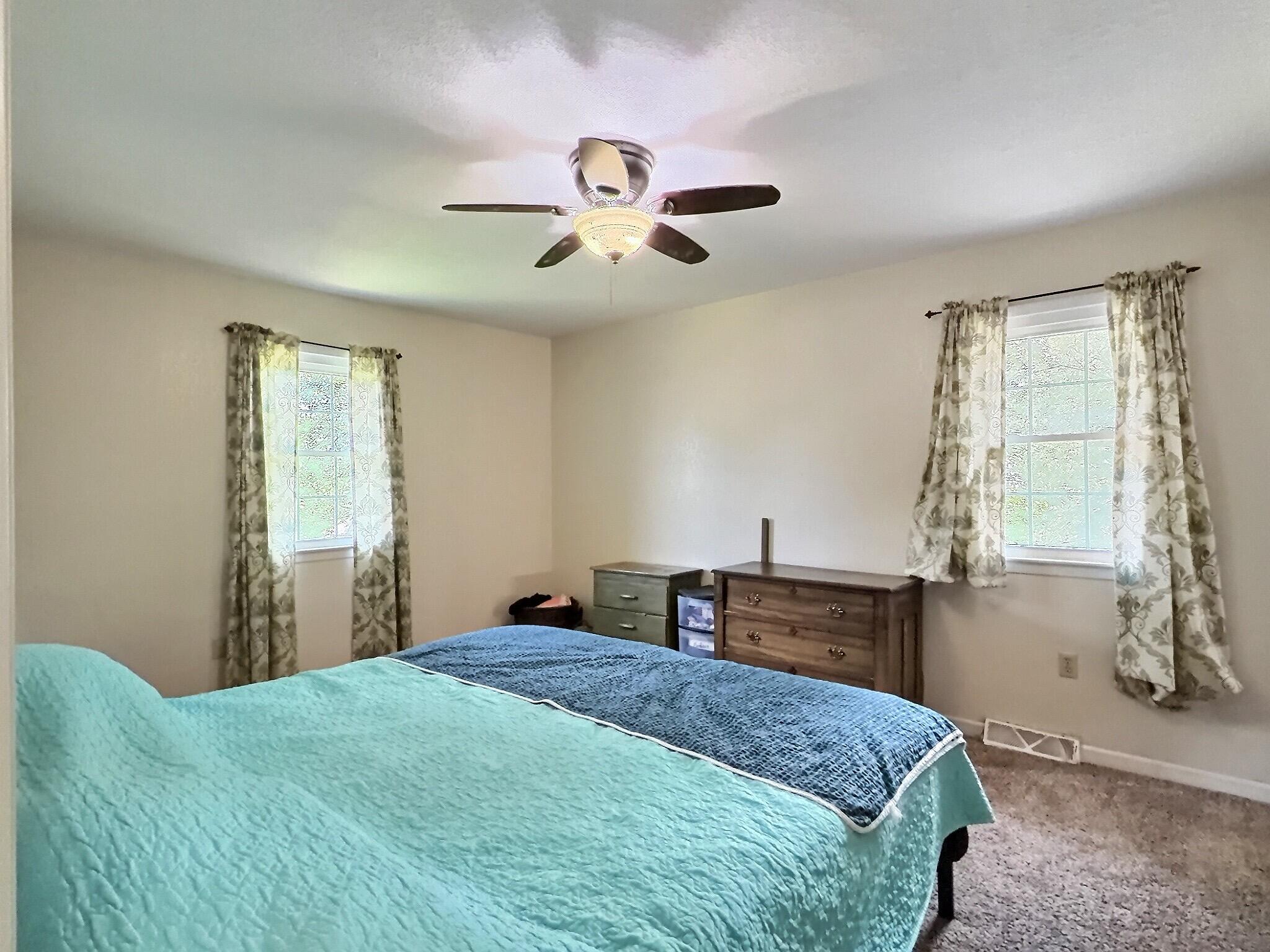 1133 Eastview Ct Property Photo 10