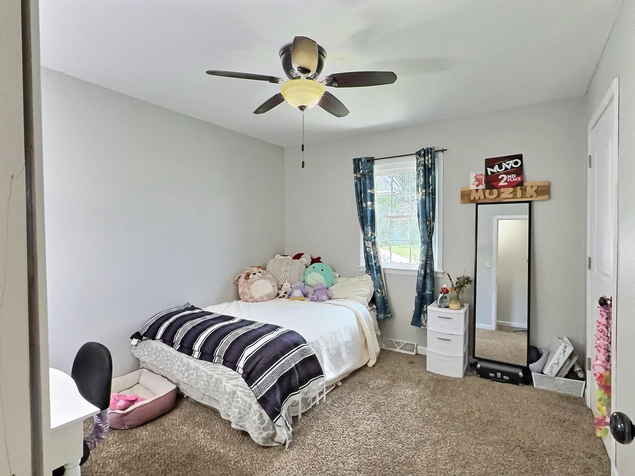 1133 Eastview Ct Property Photo 16
