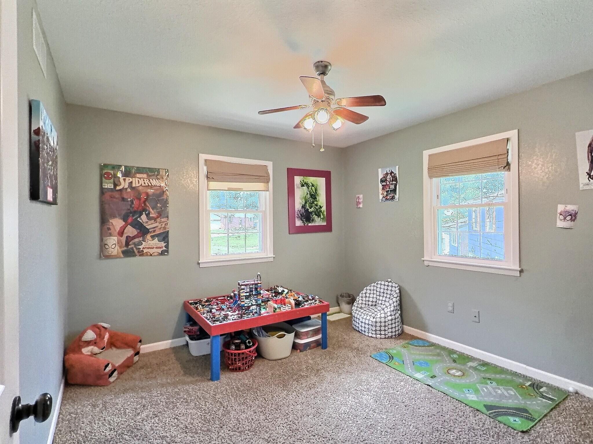 1133 Eastview Ct Property Photo 17