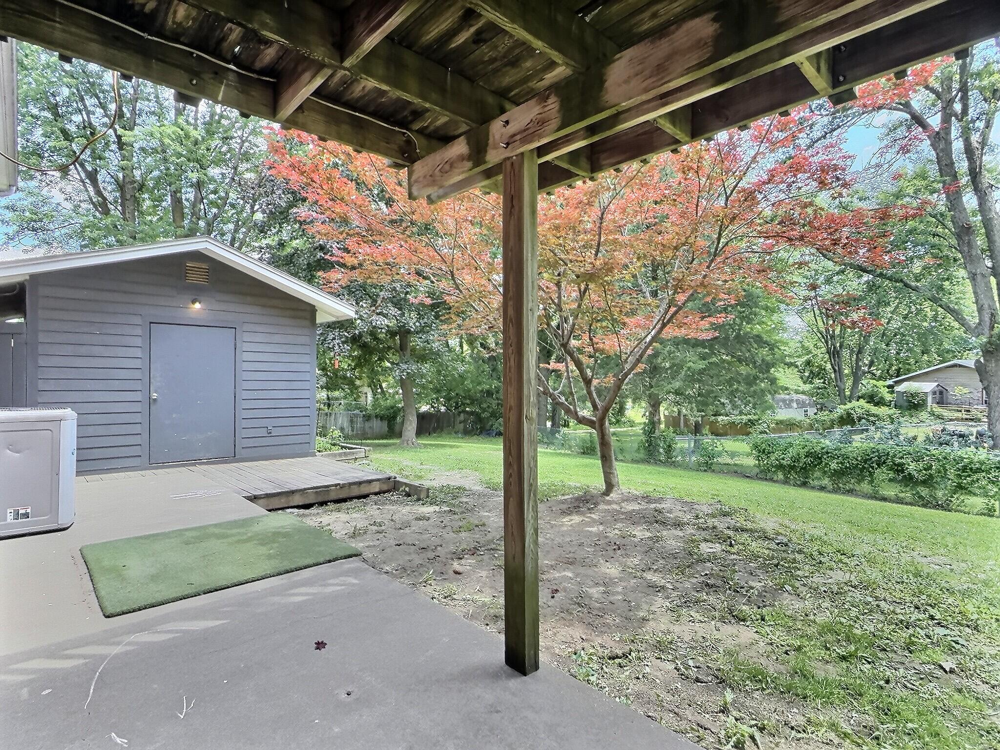 1133 Eastview Ct Property Photo 21