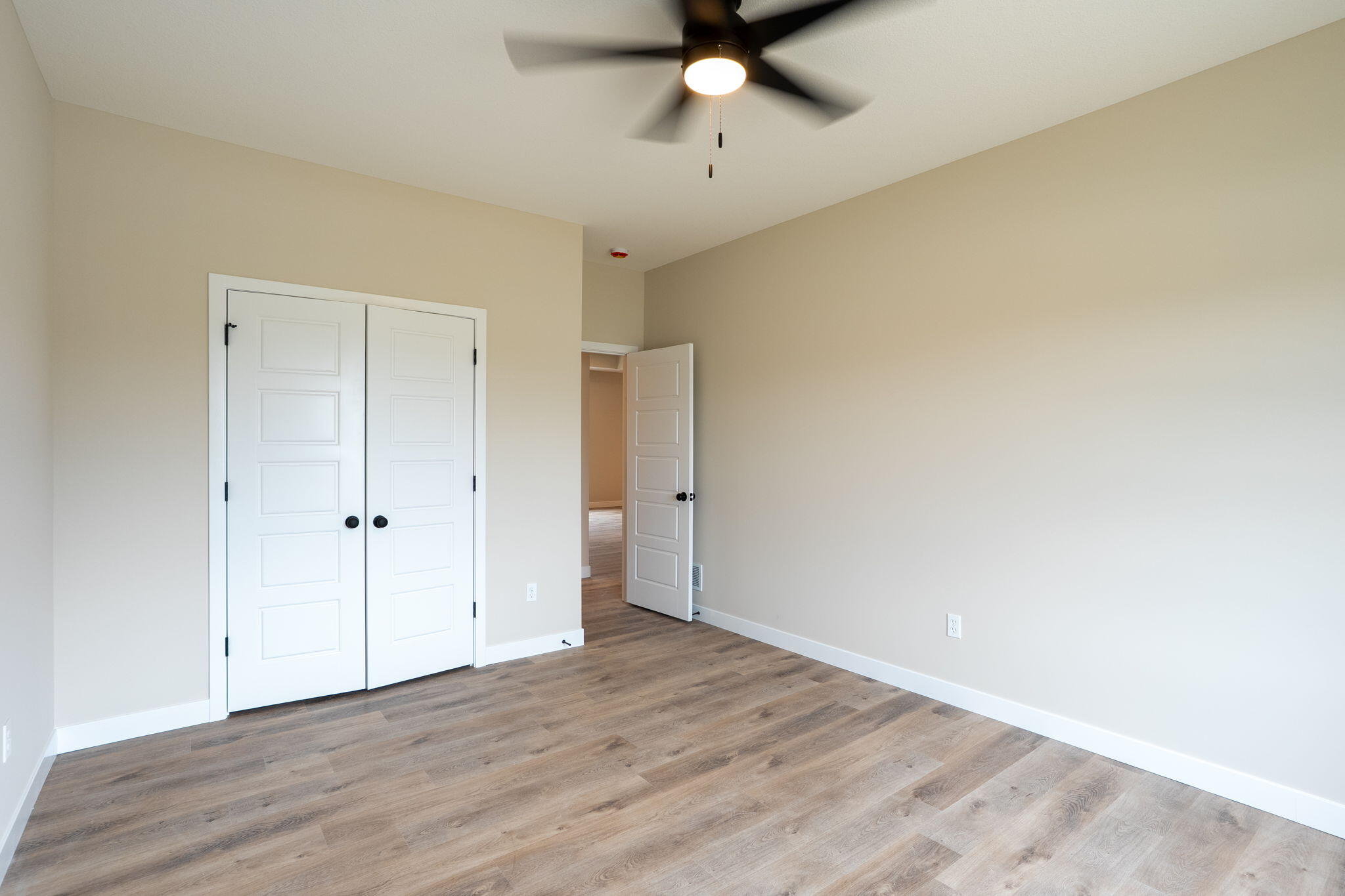 15255 Amendment Rd Property Photo 20