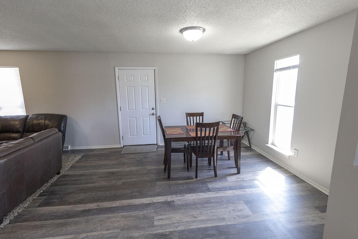 201 Wheaton Ct Property Photo 7