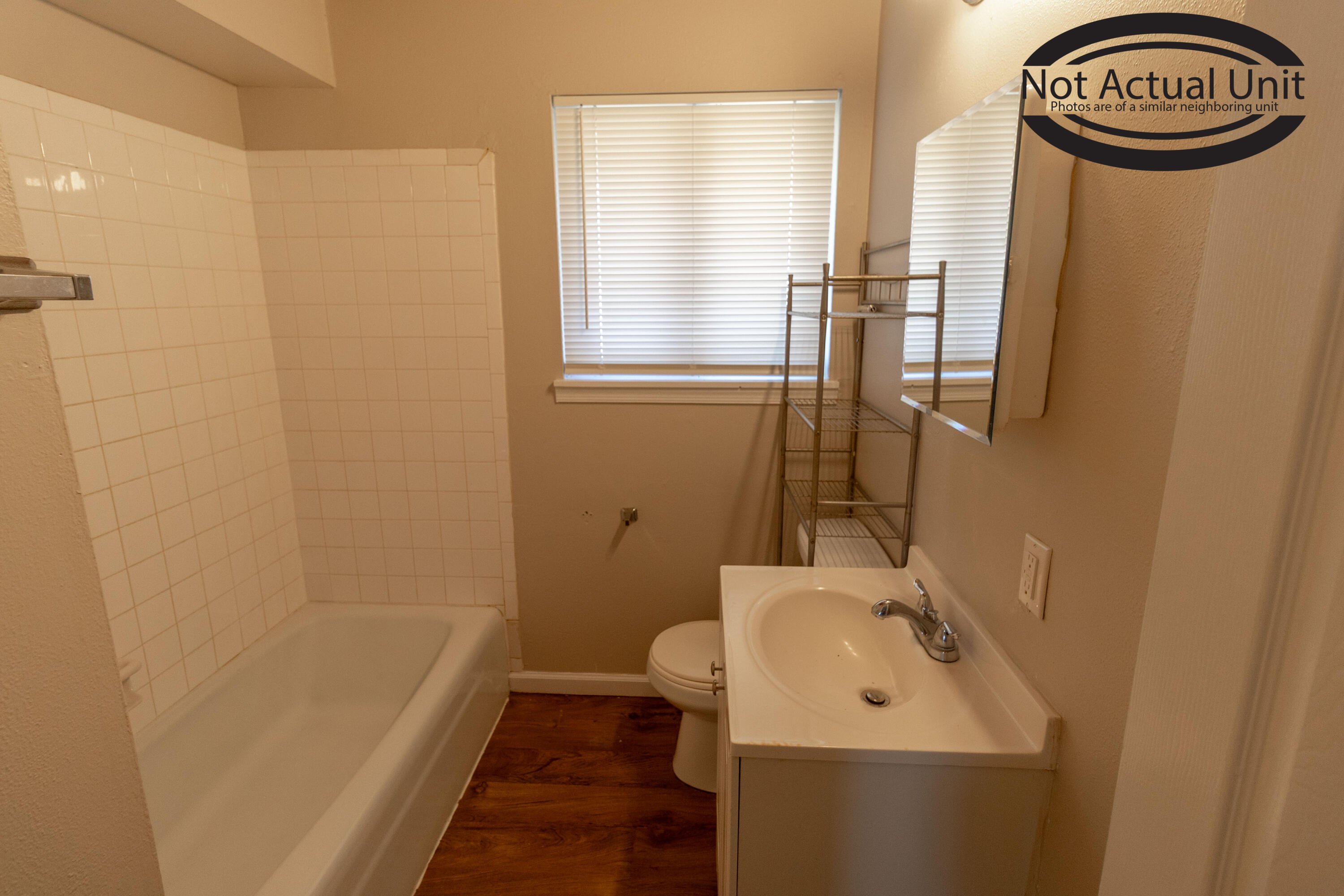 700 W Cunningham Dr C Property Photo 10