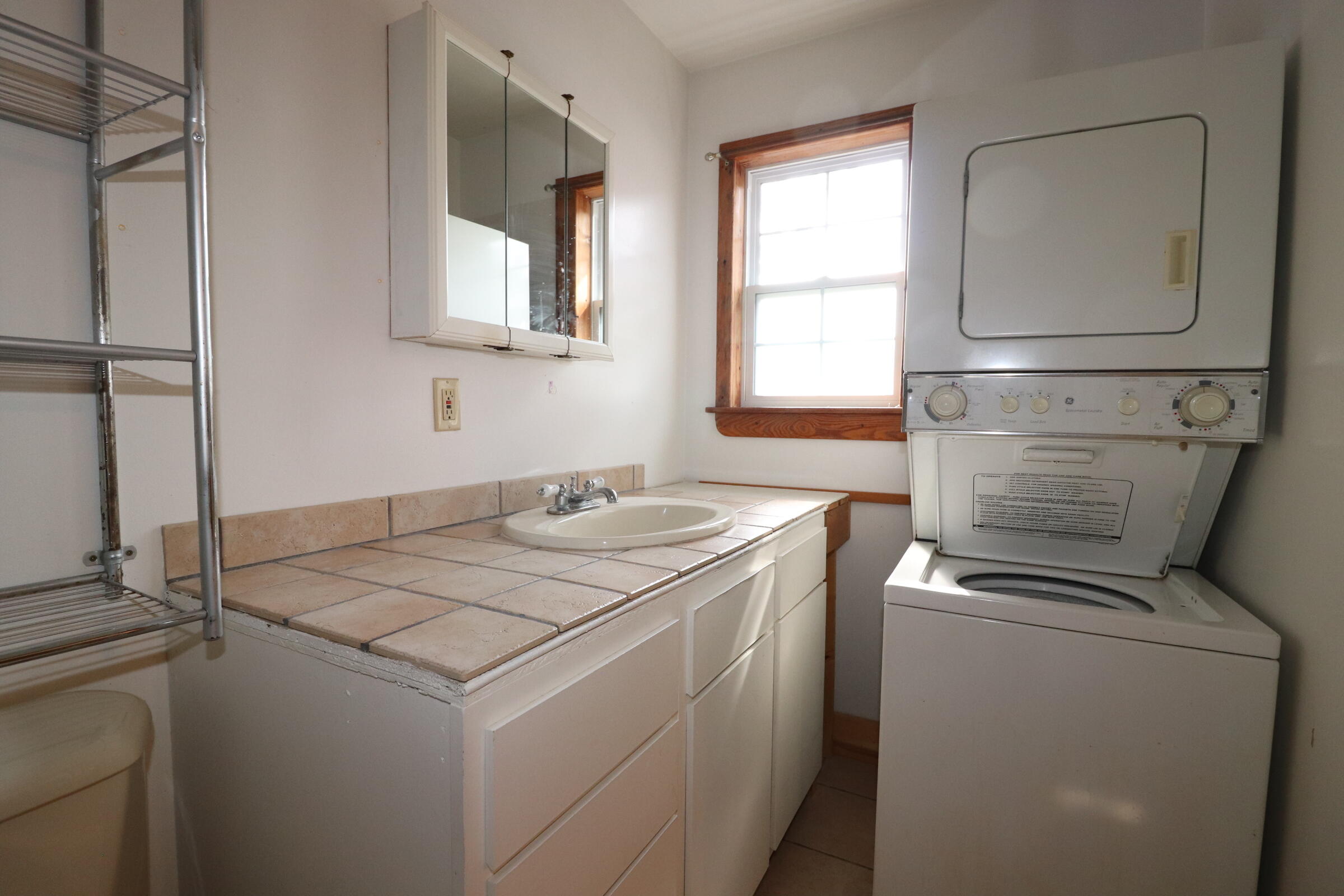 825 High St Property Photo 8