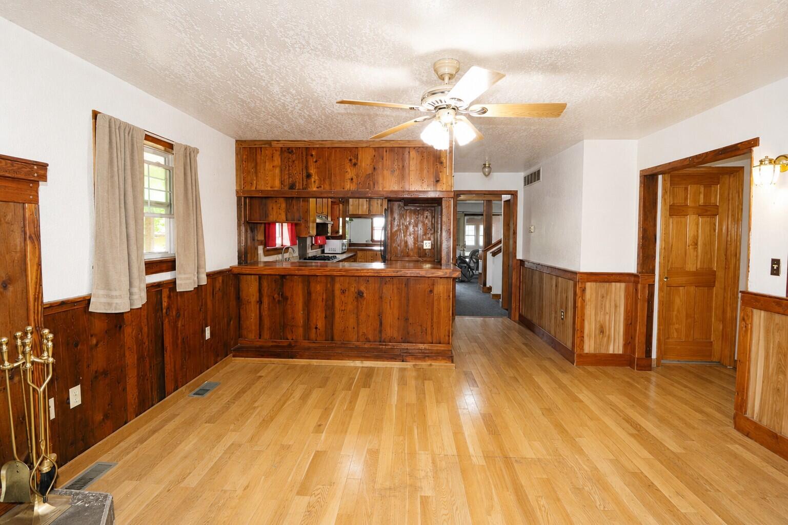 825 High St Property Photo 24