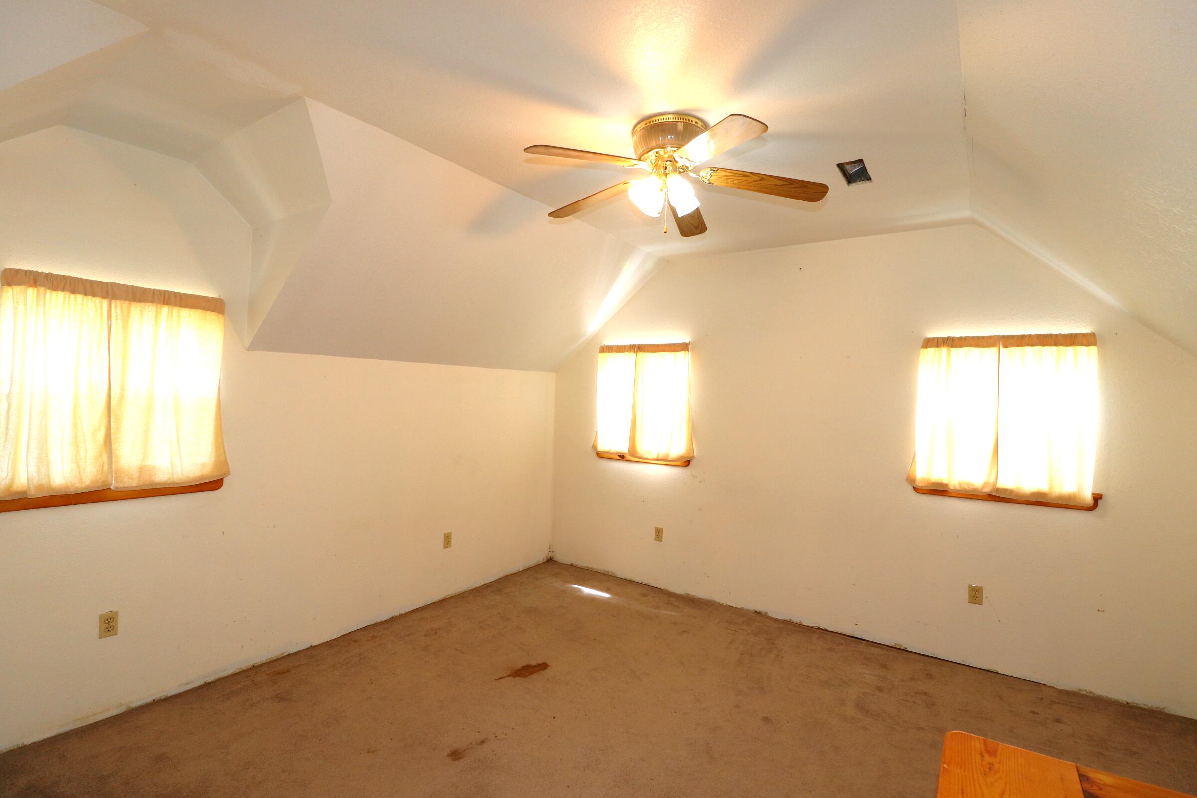 825 High St Property Photo 55