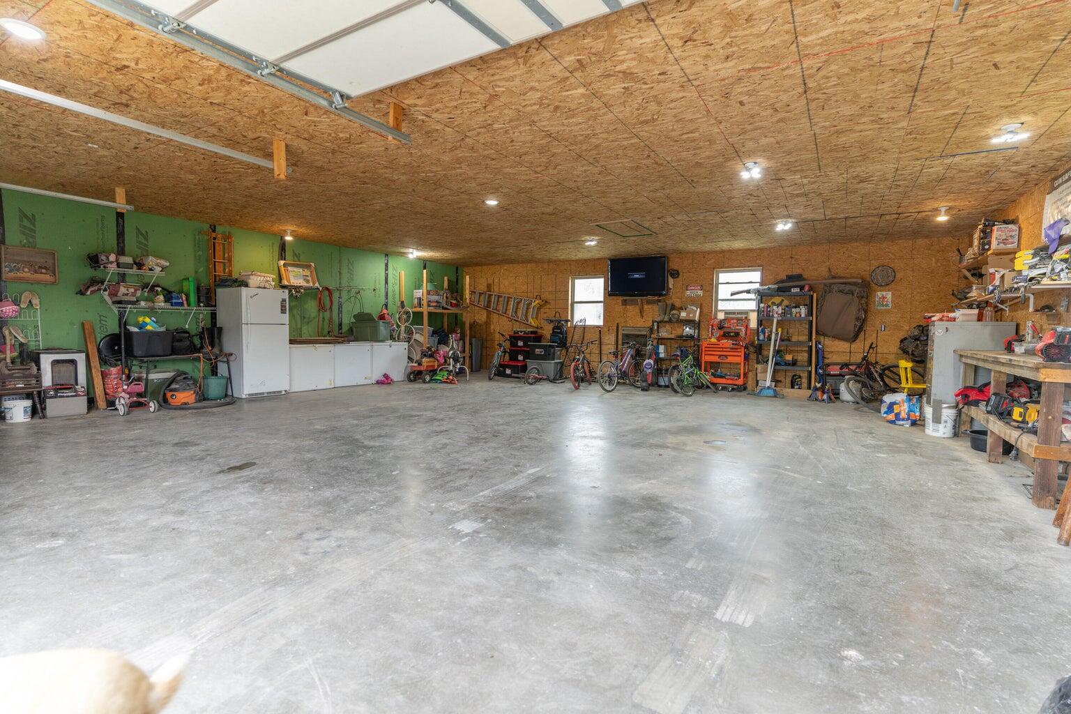 22411 Gaslight Pl Property Photo 38
