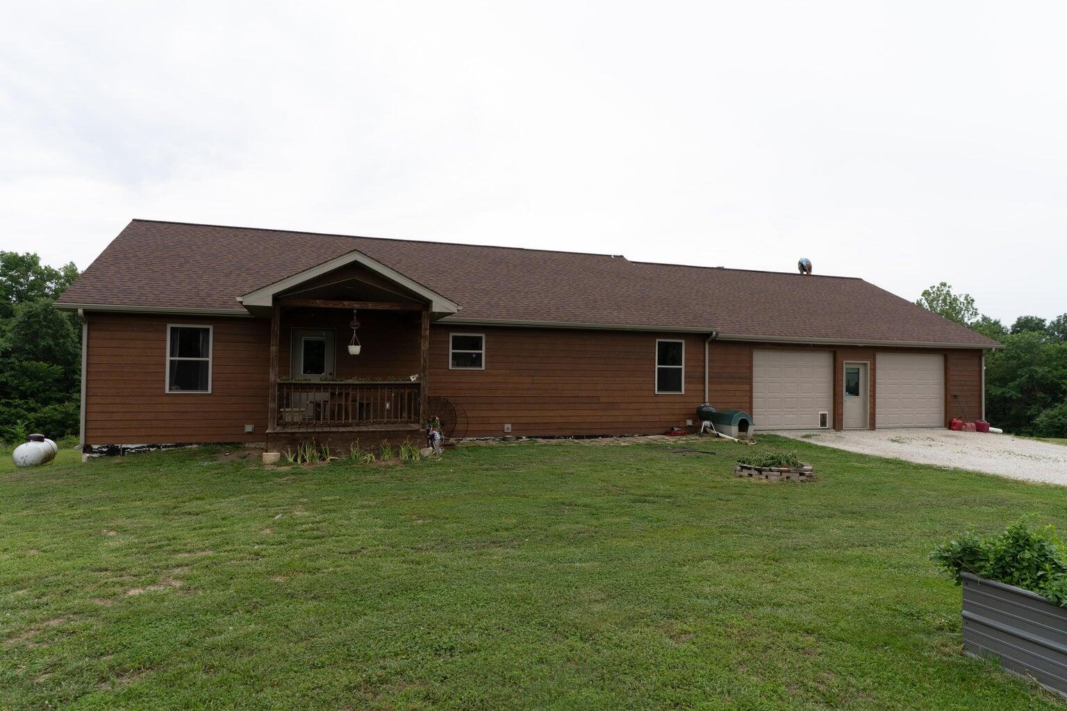 22411 Gaslight Pl Property Photo 40
