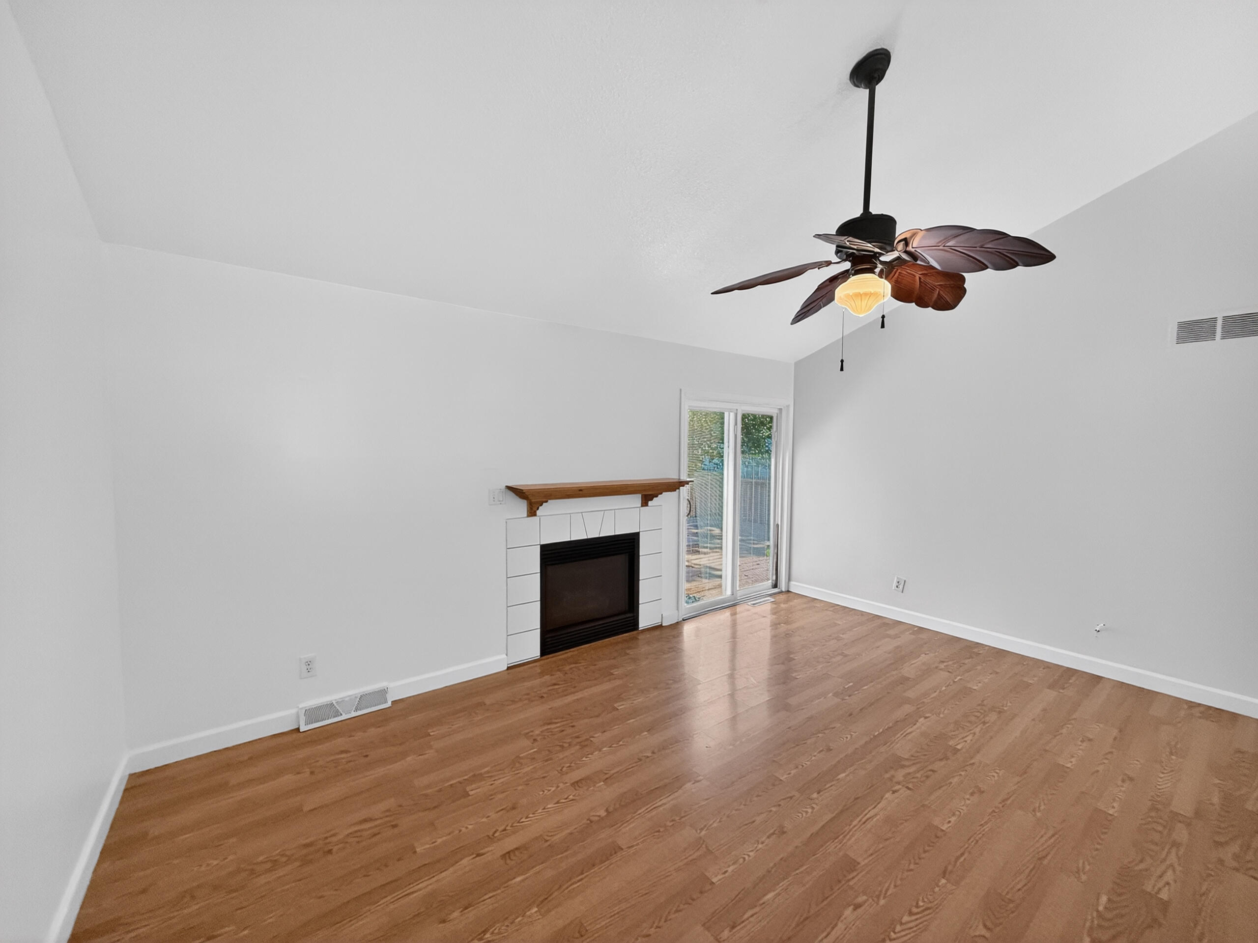 2902 Yoko Ct Property Photo 16