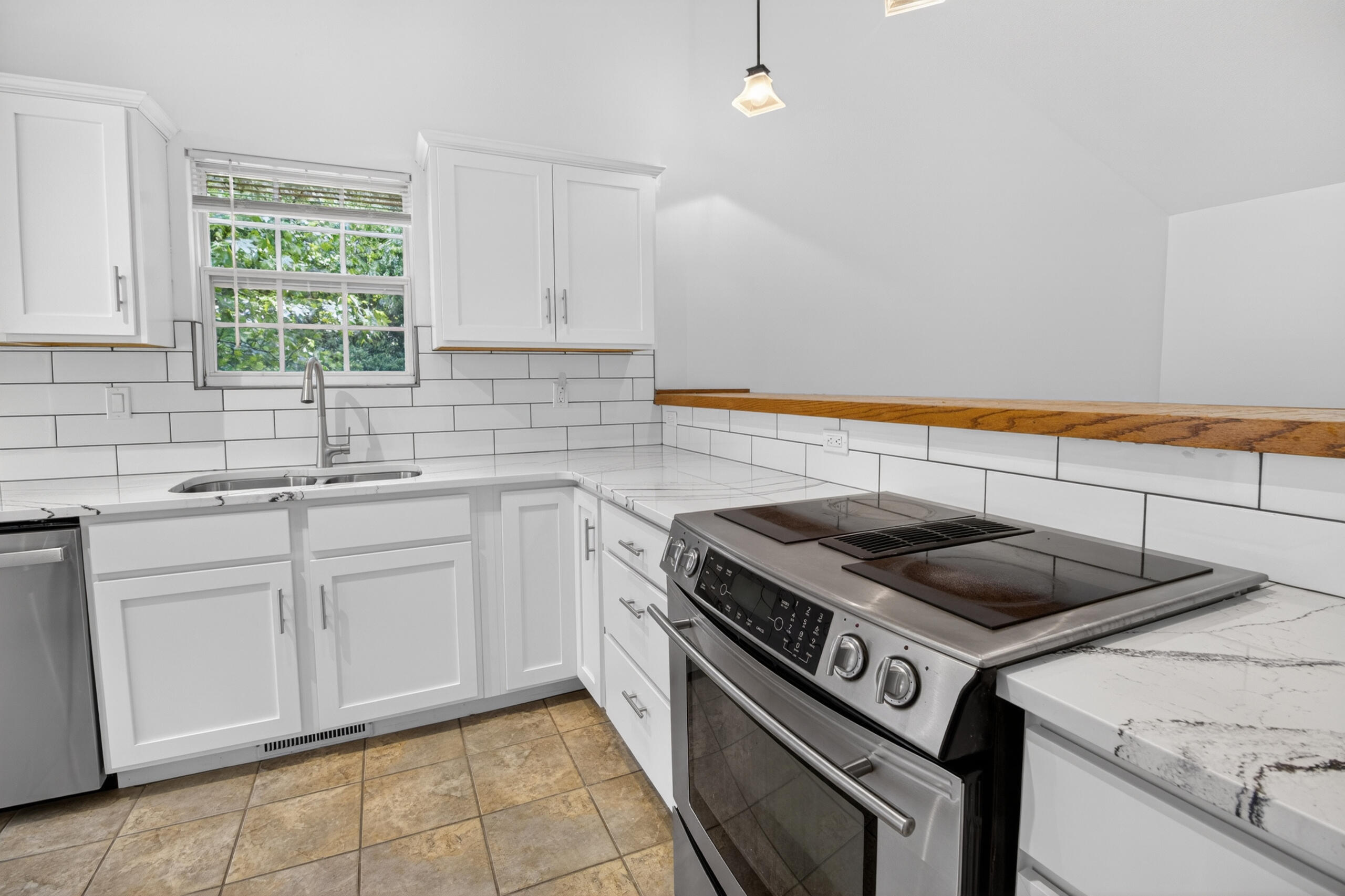 2902 Yoko Ct Property Photo 22