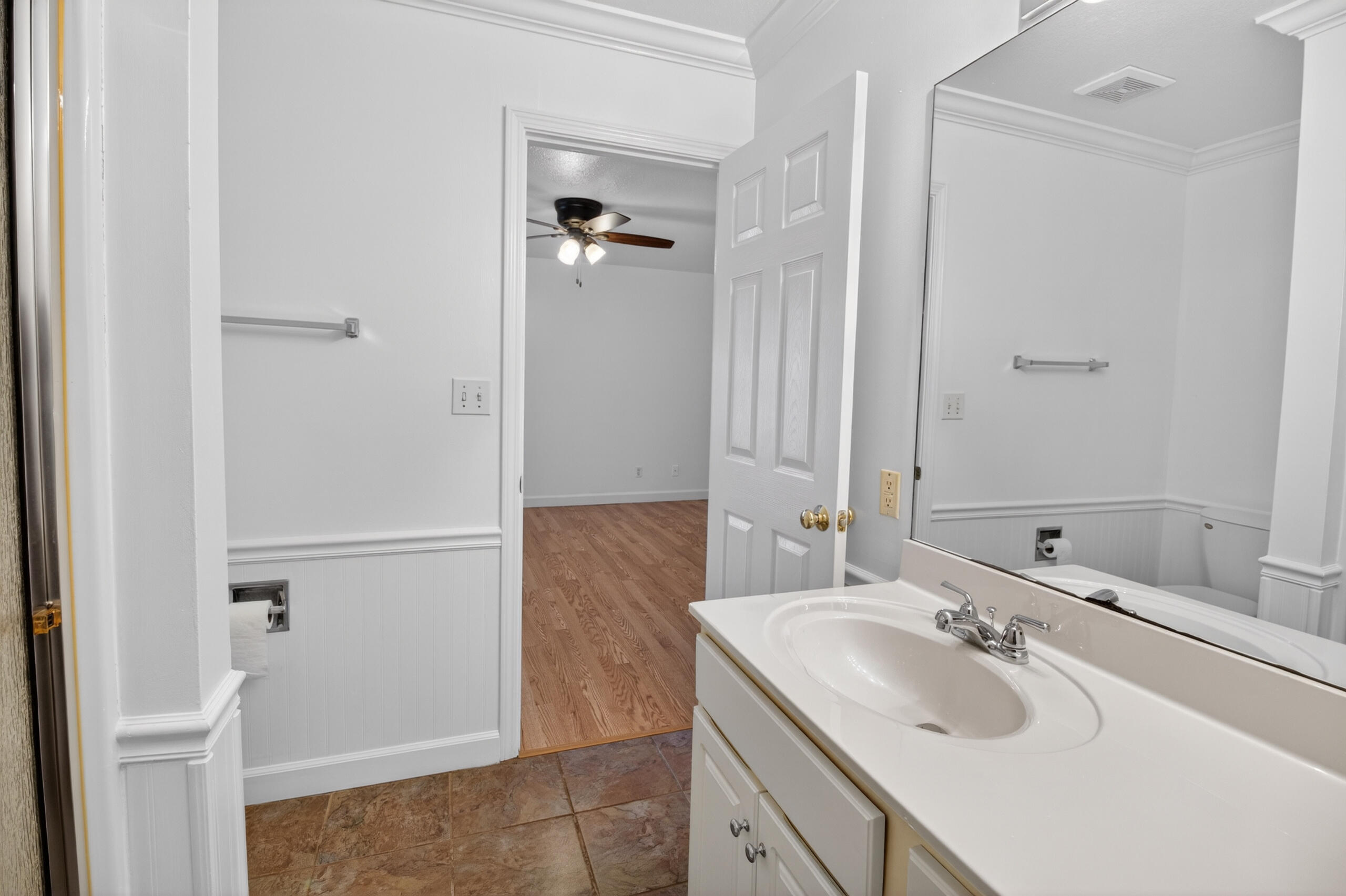 2902 Yoko Ct Property Photo 35