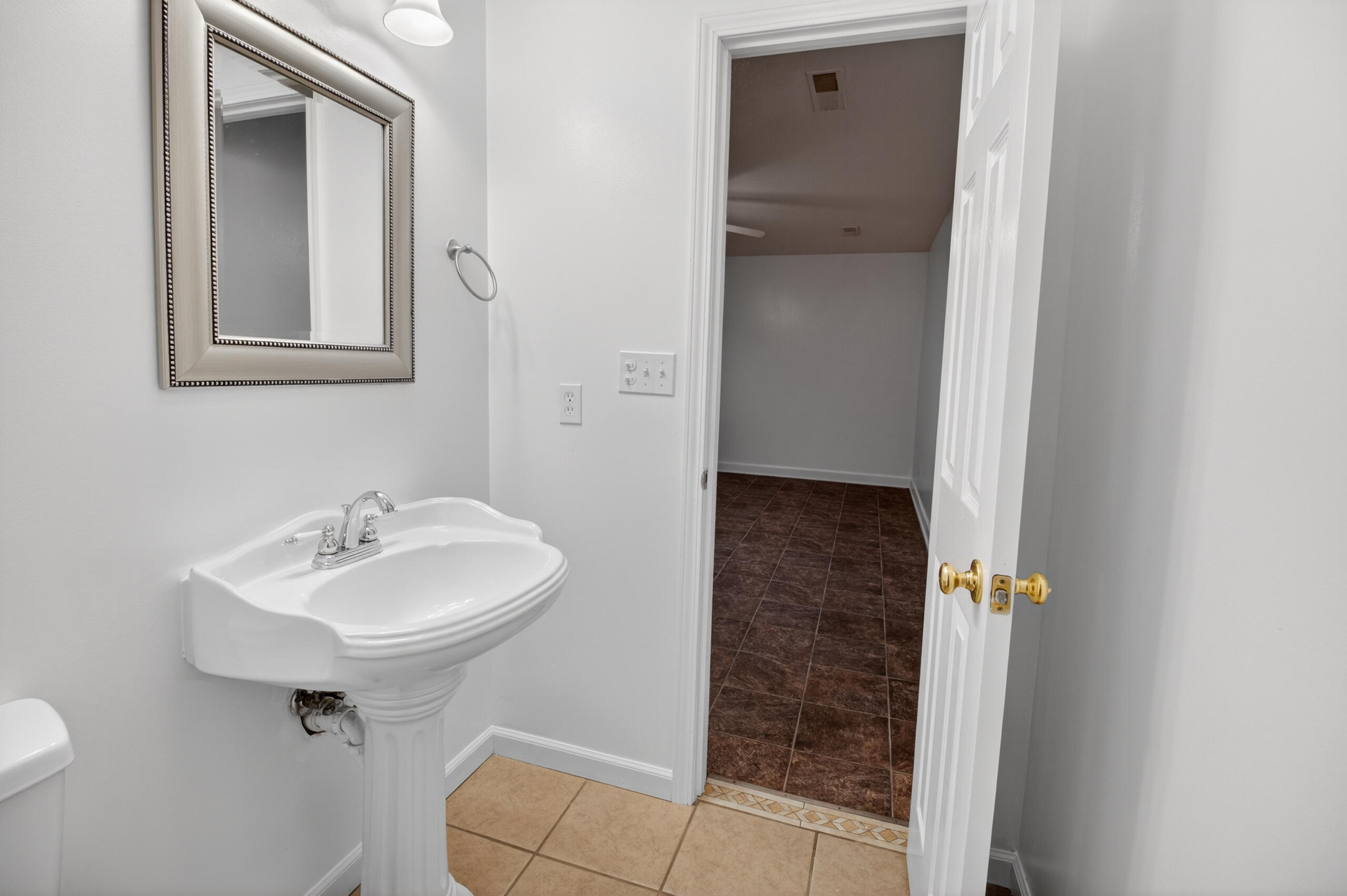 2902 Yoko Ct Property Photo 54
