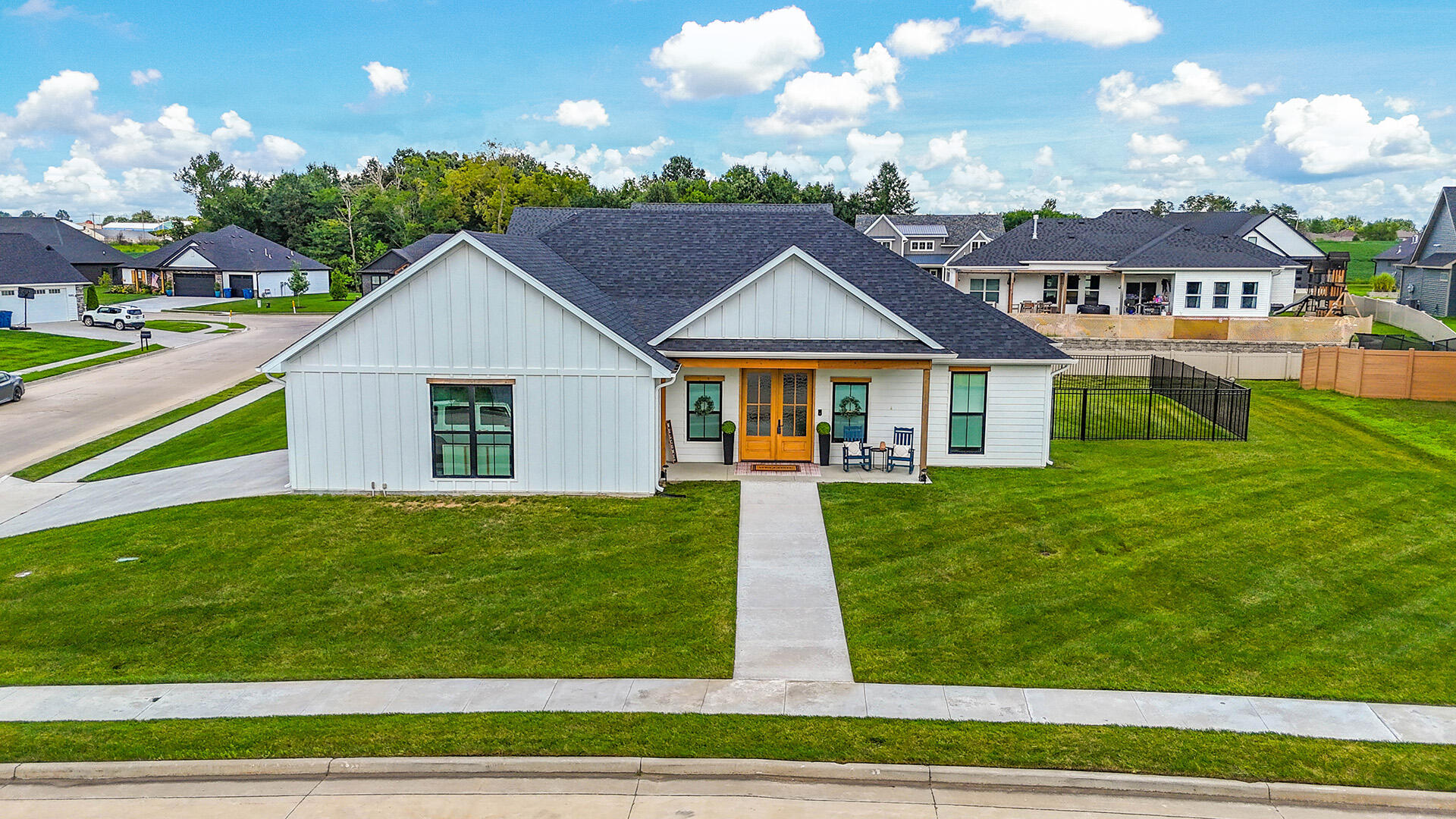 15030 Wrangle Ln Property Photo 1