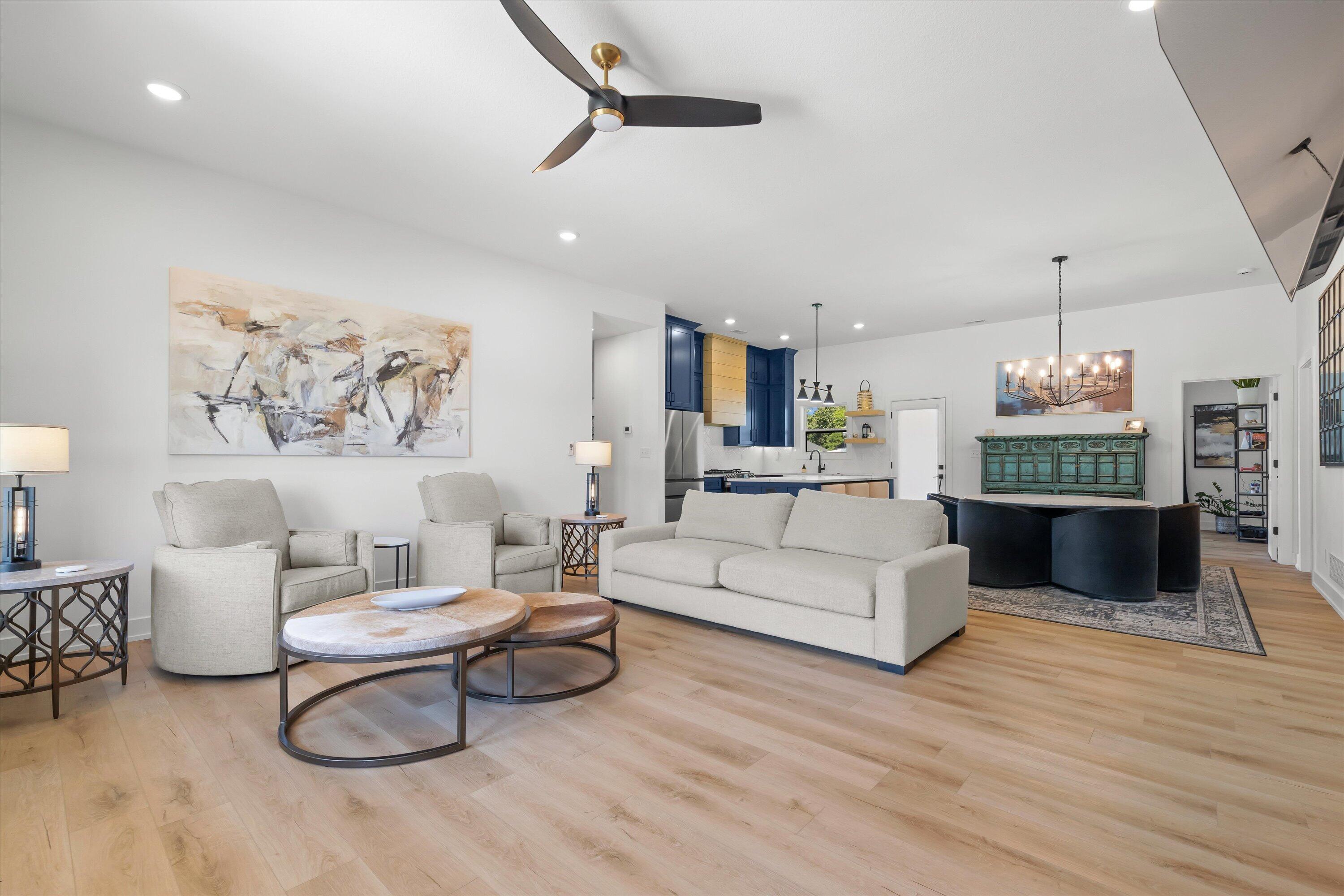 15030 Wrangle Ln Property Photo 8