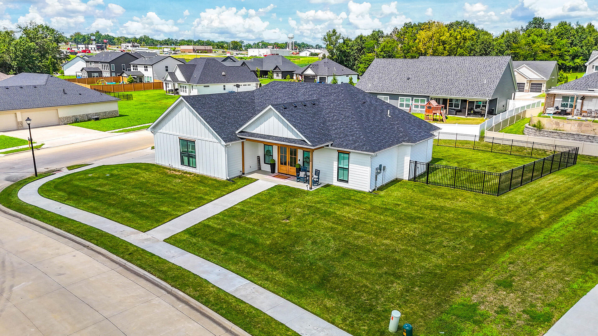 15030 Wrangle Ln Property Photo 39