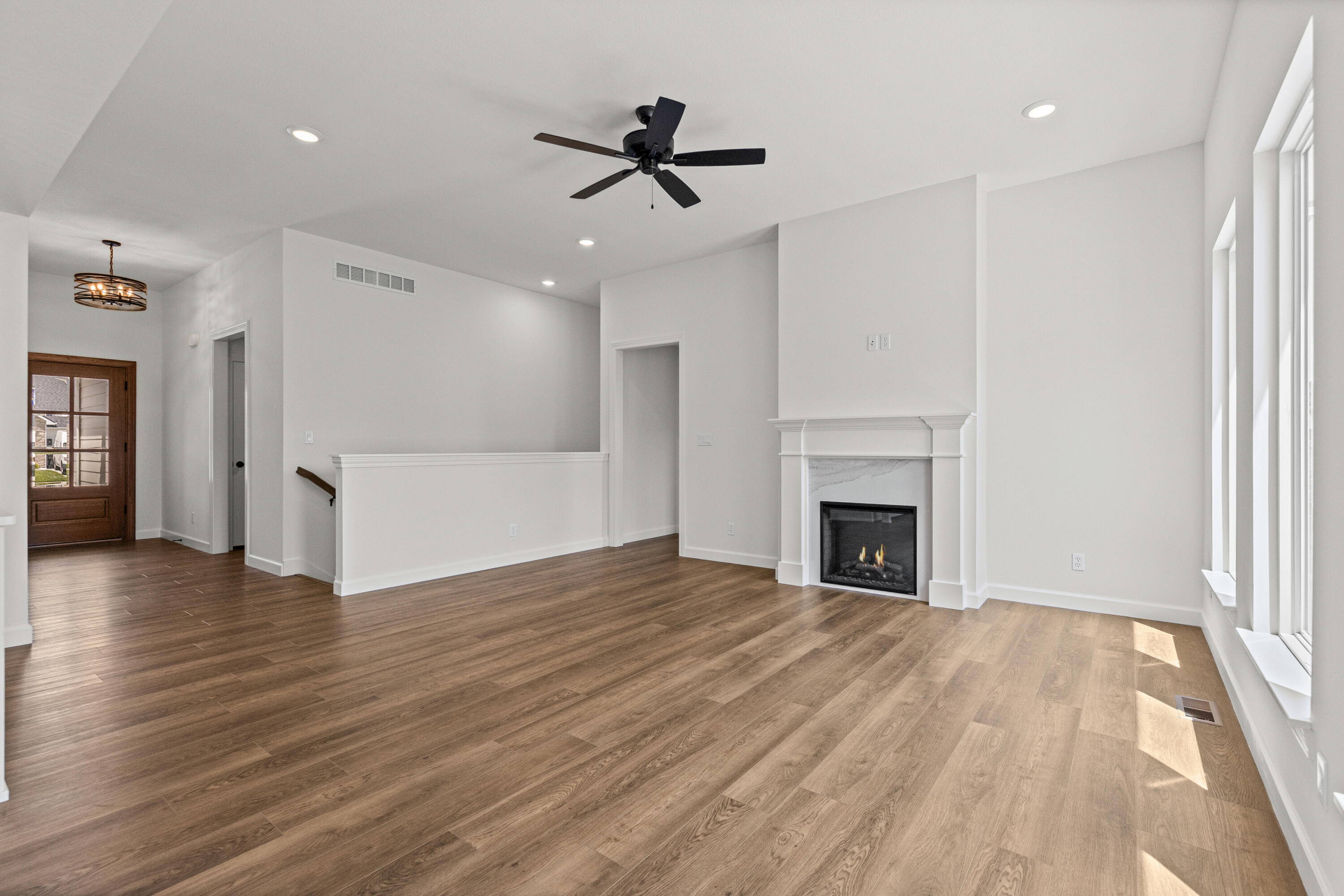 3923 Forester Ct Property Photo 9