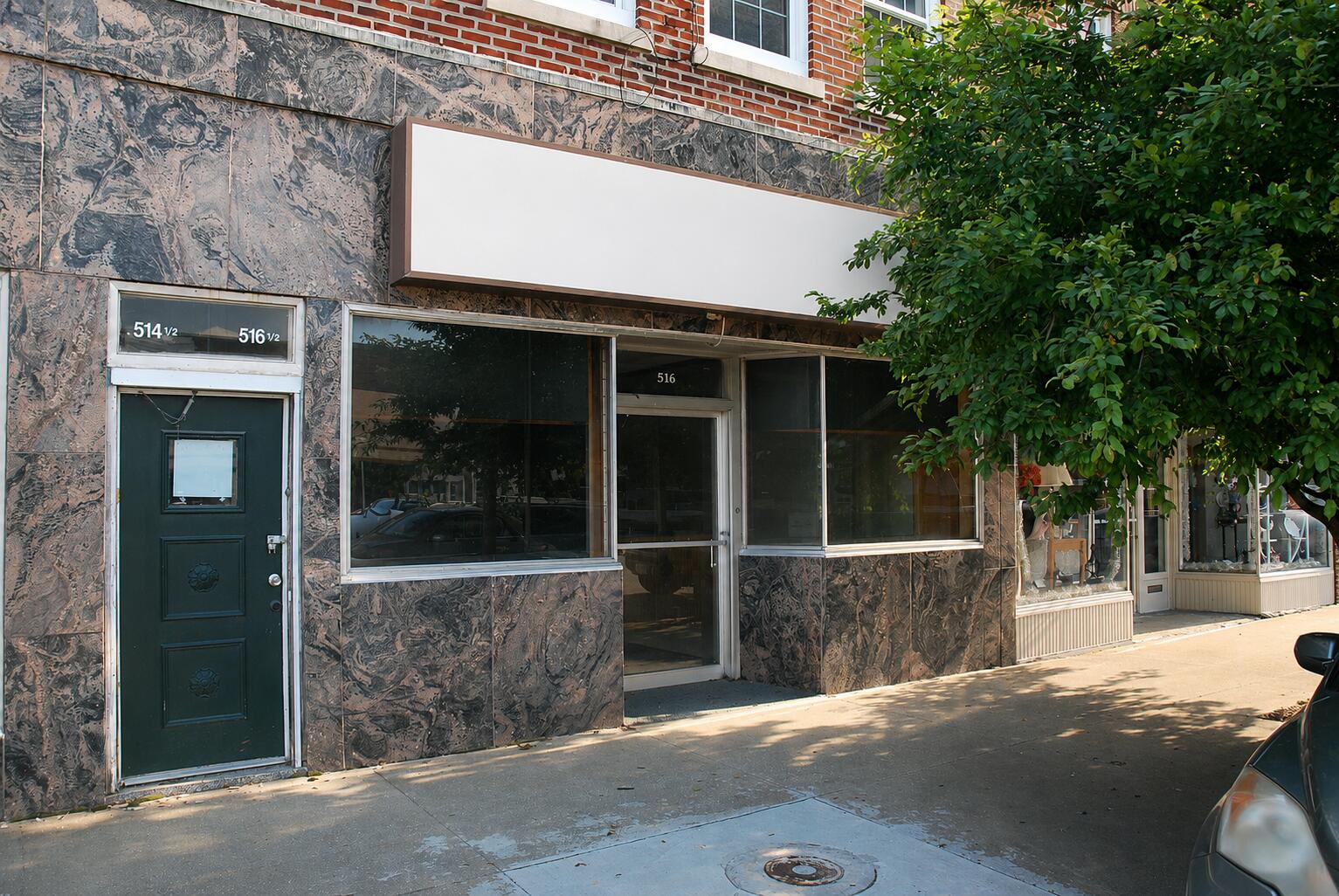 516 W REED ST Property Photo 1