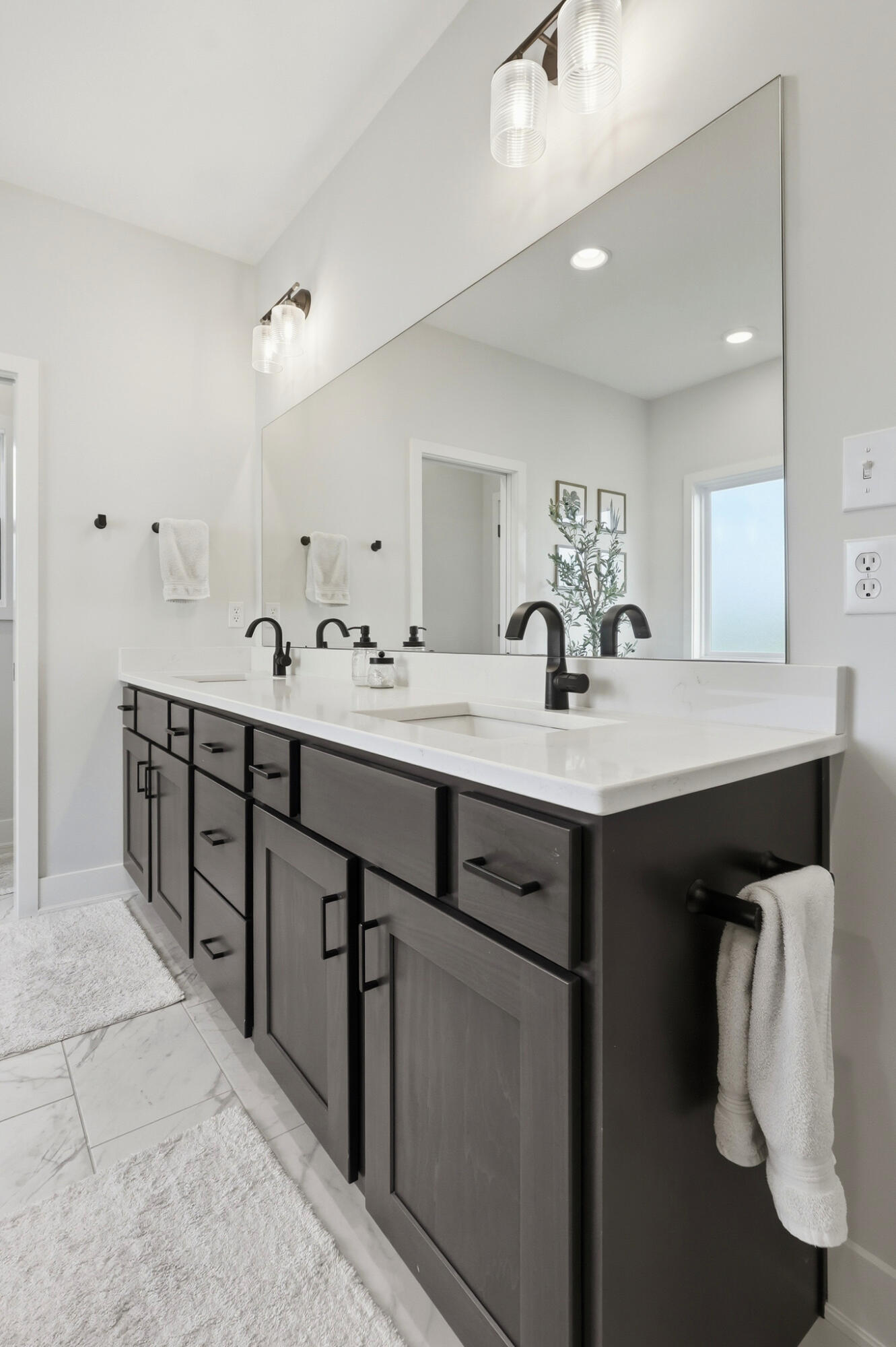 4531 Stonington Ct Property Photo 41