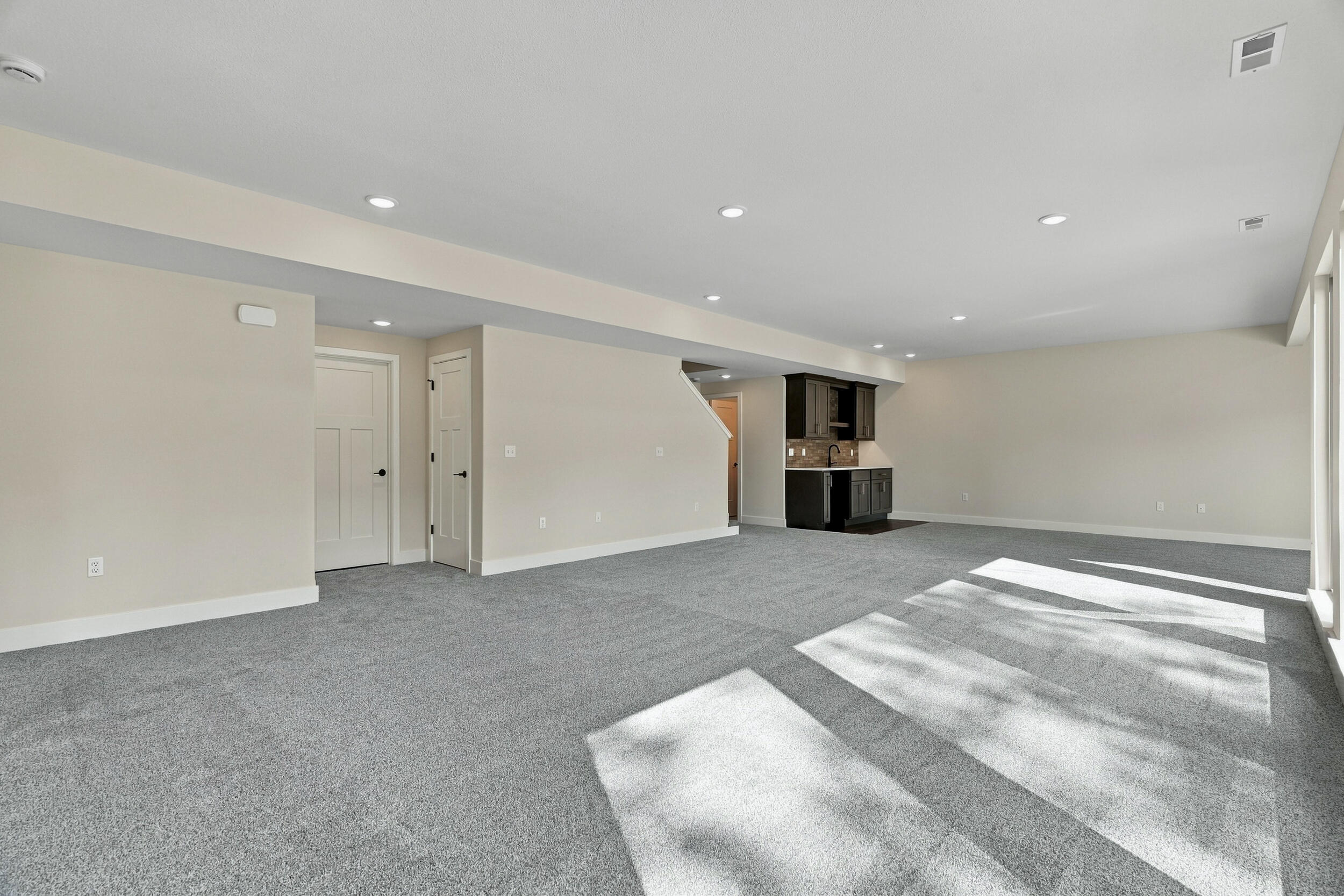 25321 Silvercrest Ct Property Photo 37