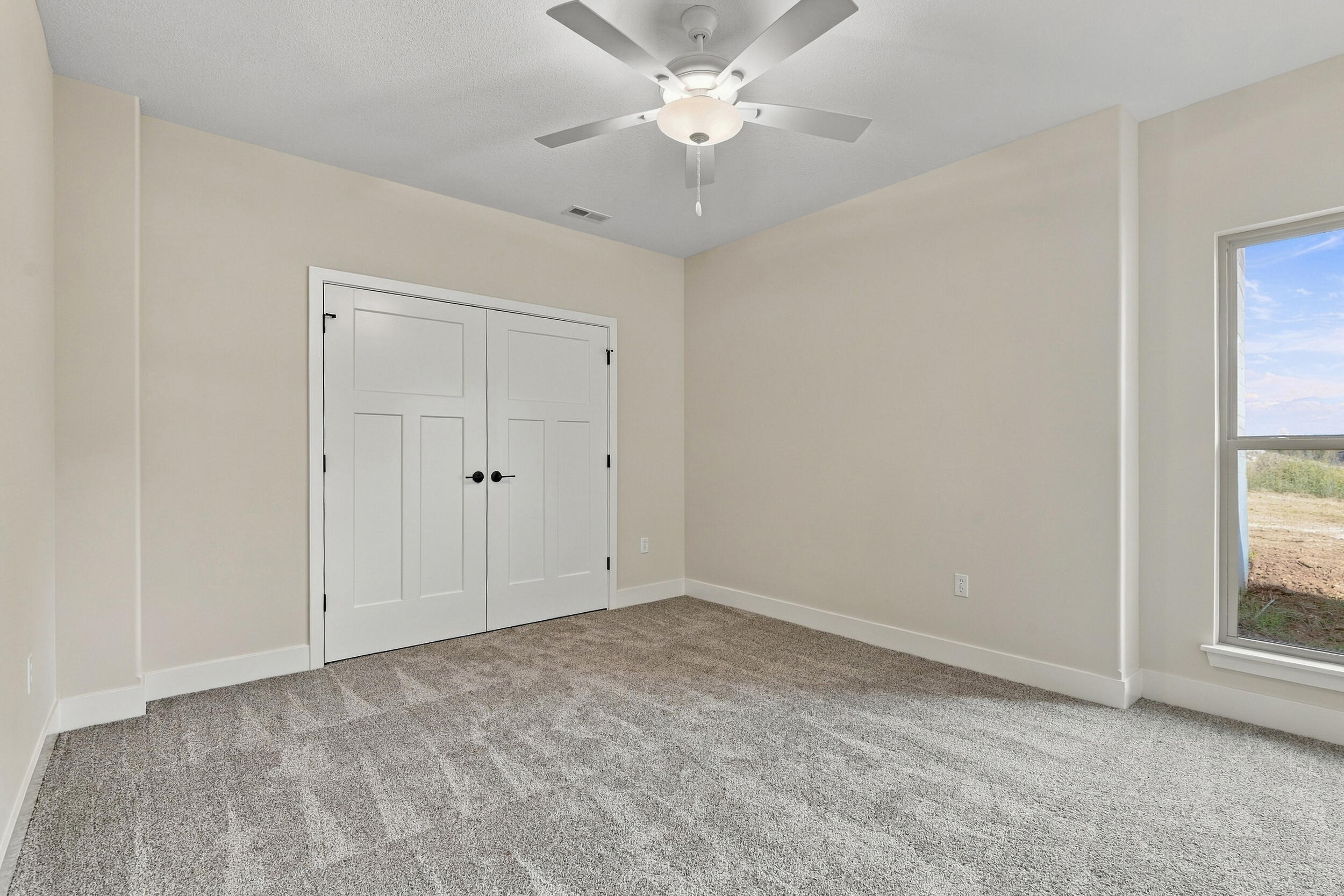 25321 Silvercrest Ct Property Photo 43