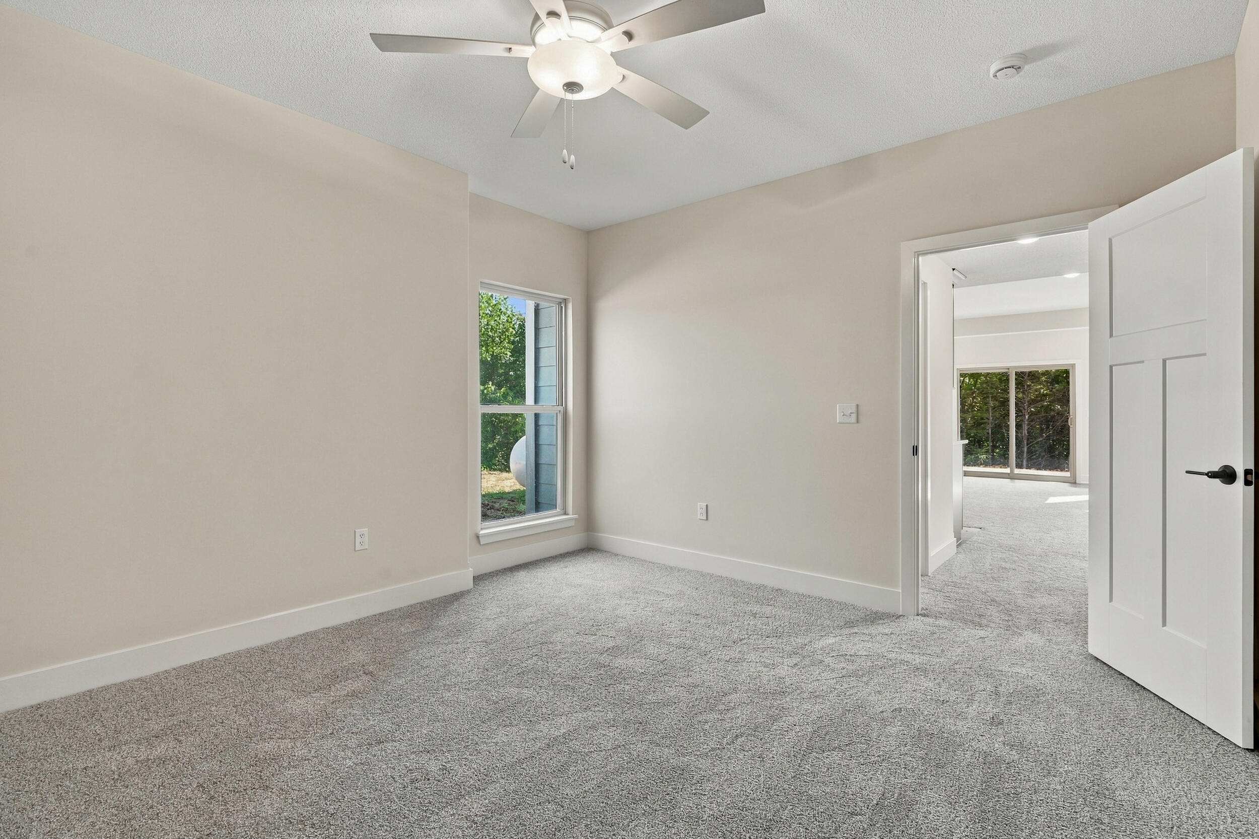 25321 Silvercrest Ct Property Photo 44
