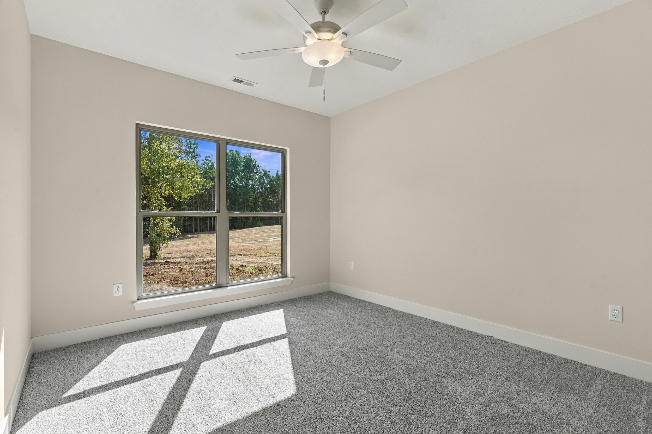 25321 Silvercrest Ct Property Photo 45