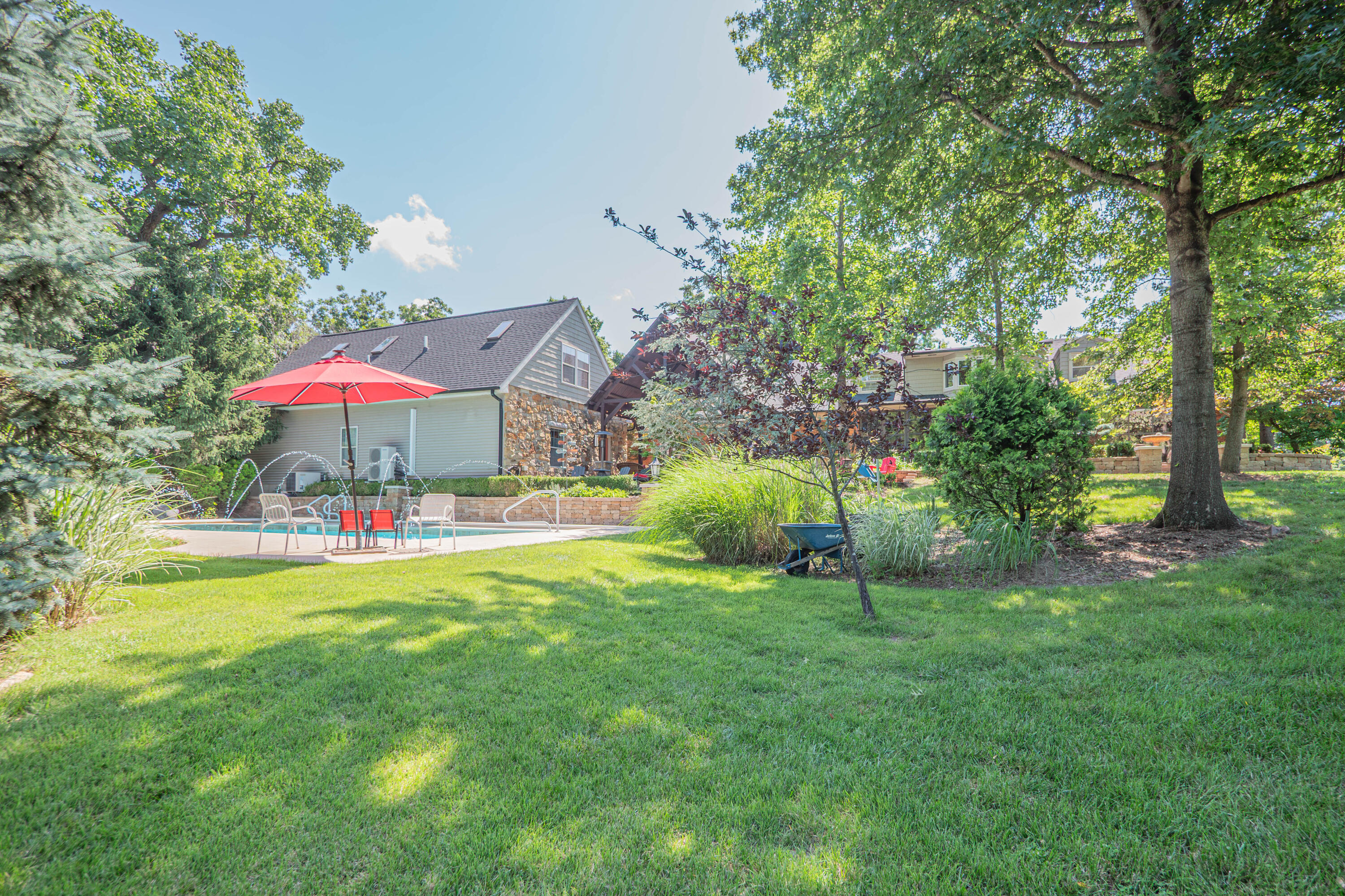 4 Fair Oaks Rd Property Photo 12