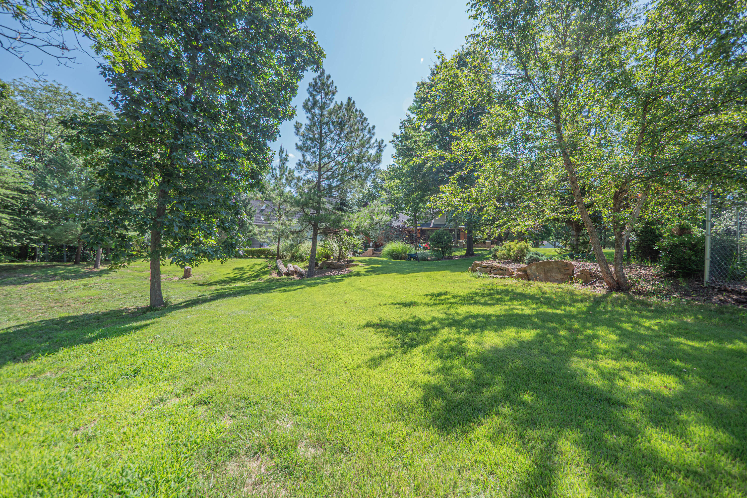 4 Fair Oaks Rd Property Photo 13
