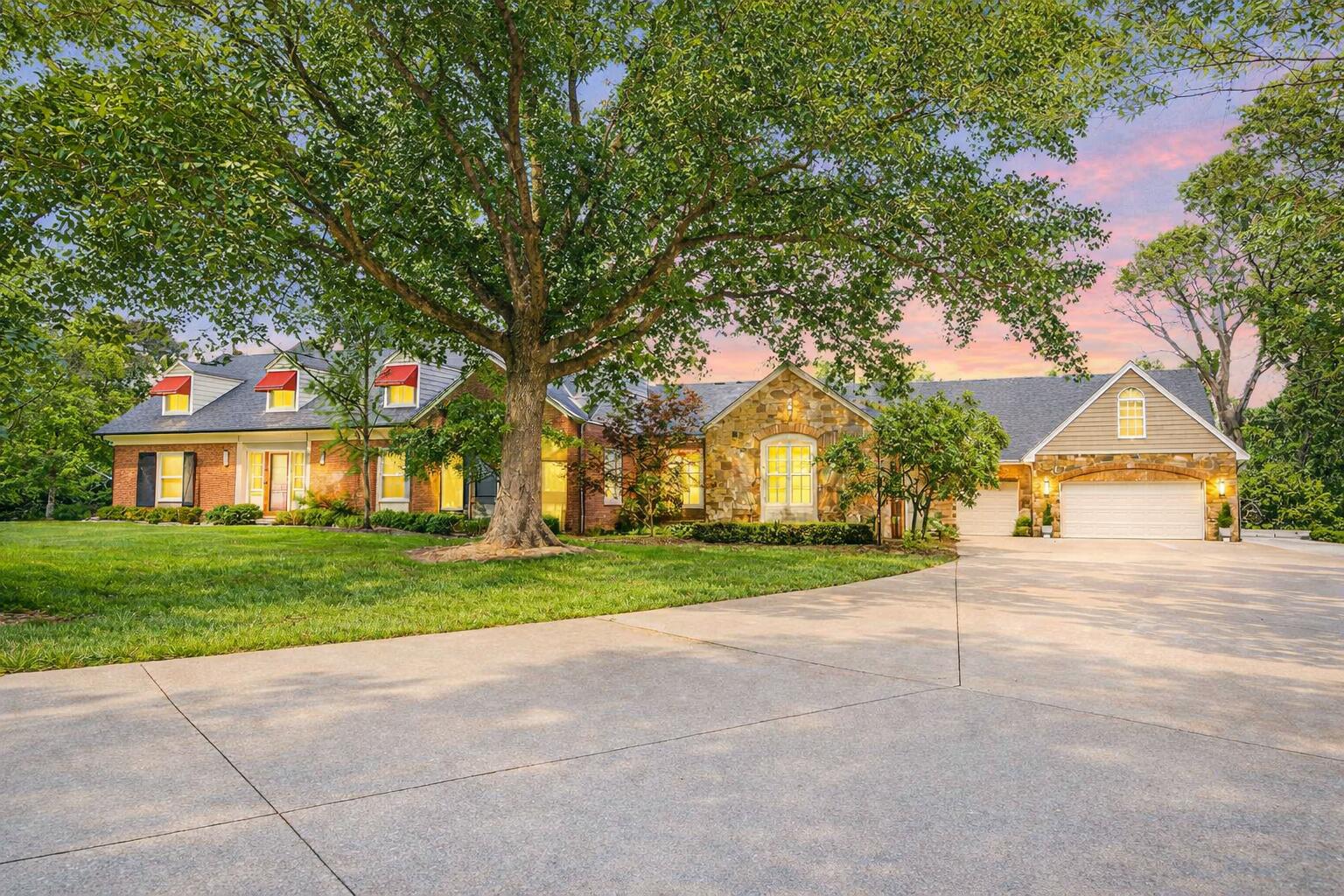 4 Fair Oaks Rd Property Photo 100