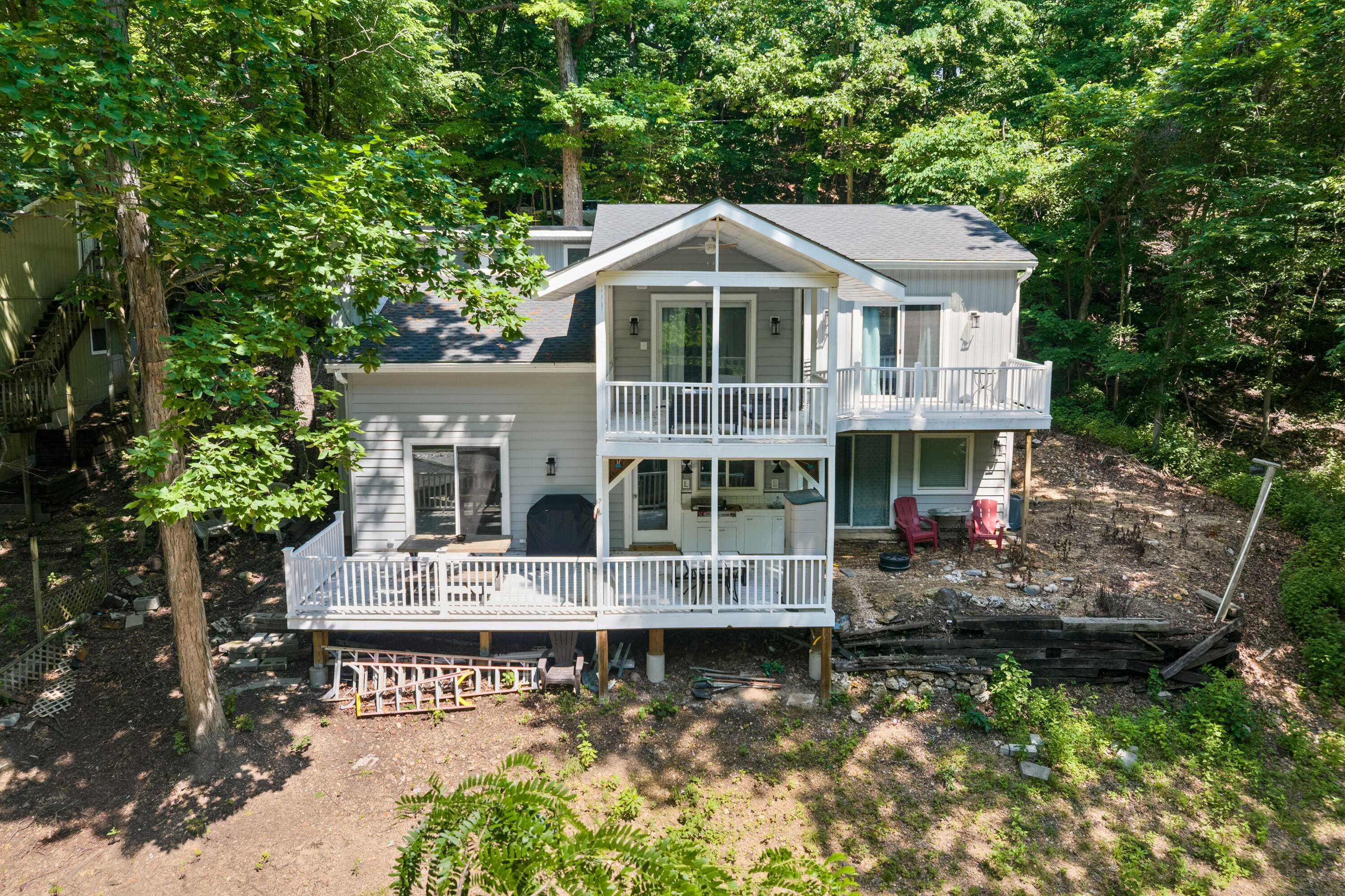 48 Lake Village Rd Property Photo 2