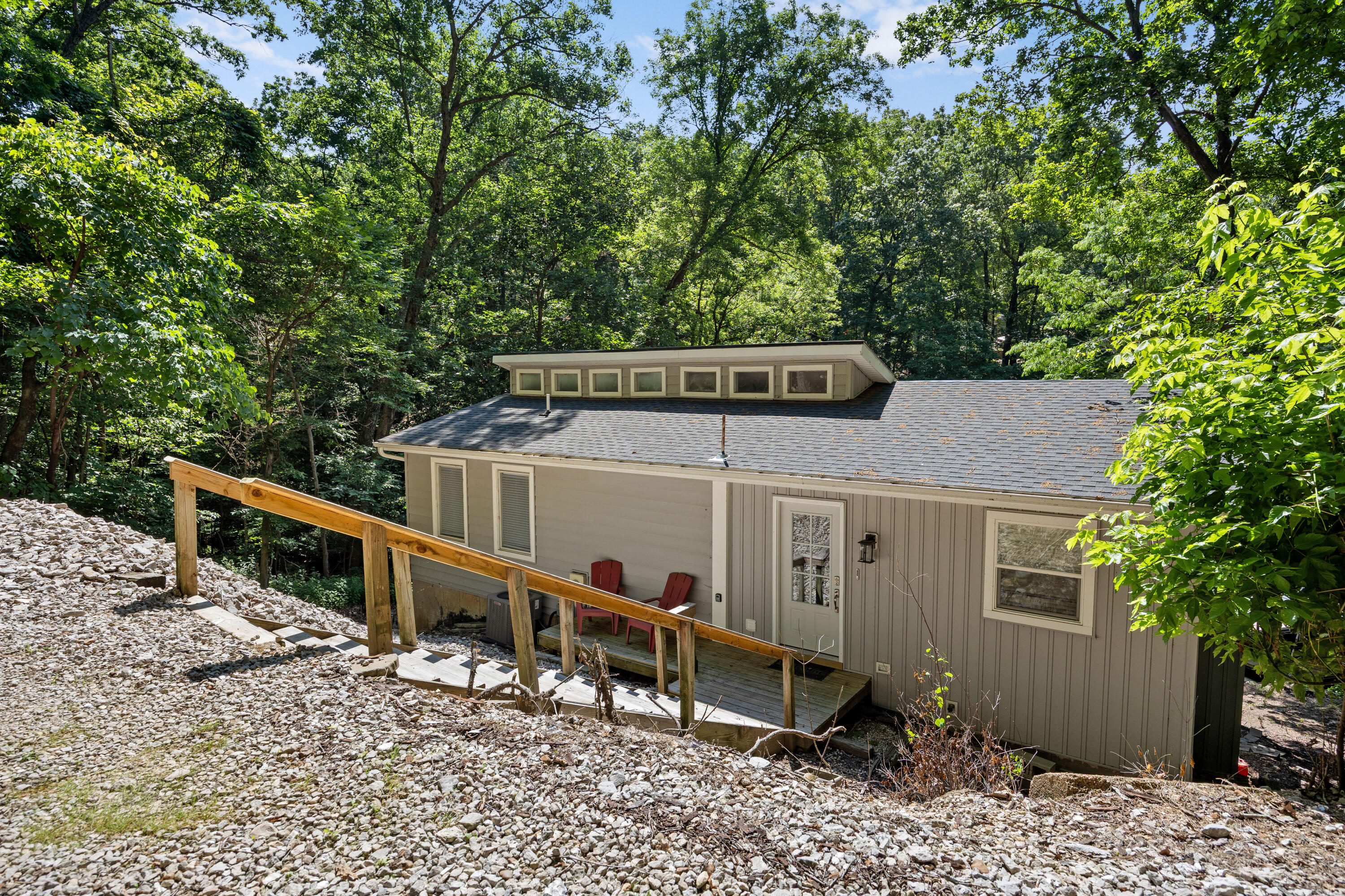 48 Lake Village Rd Property Photo 3
