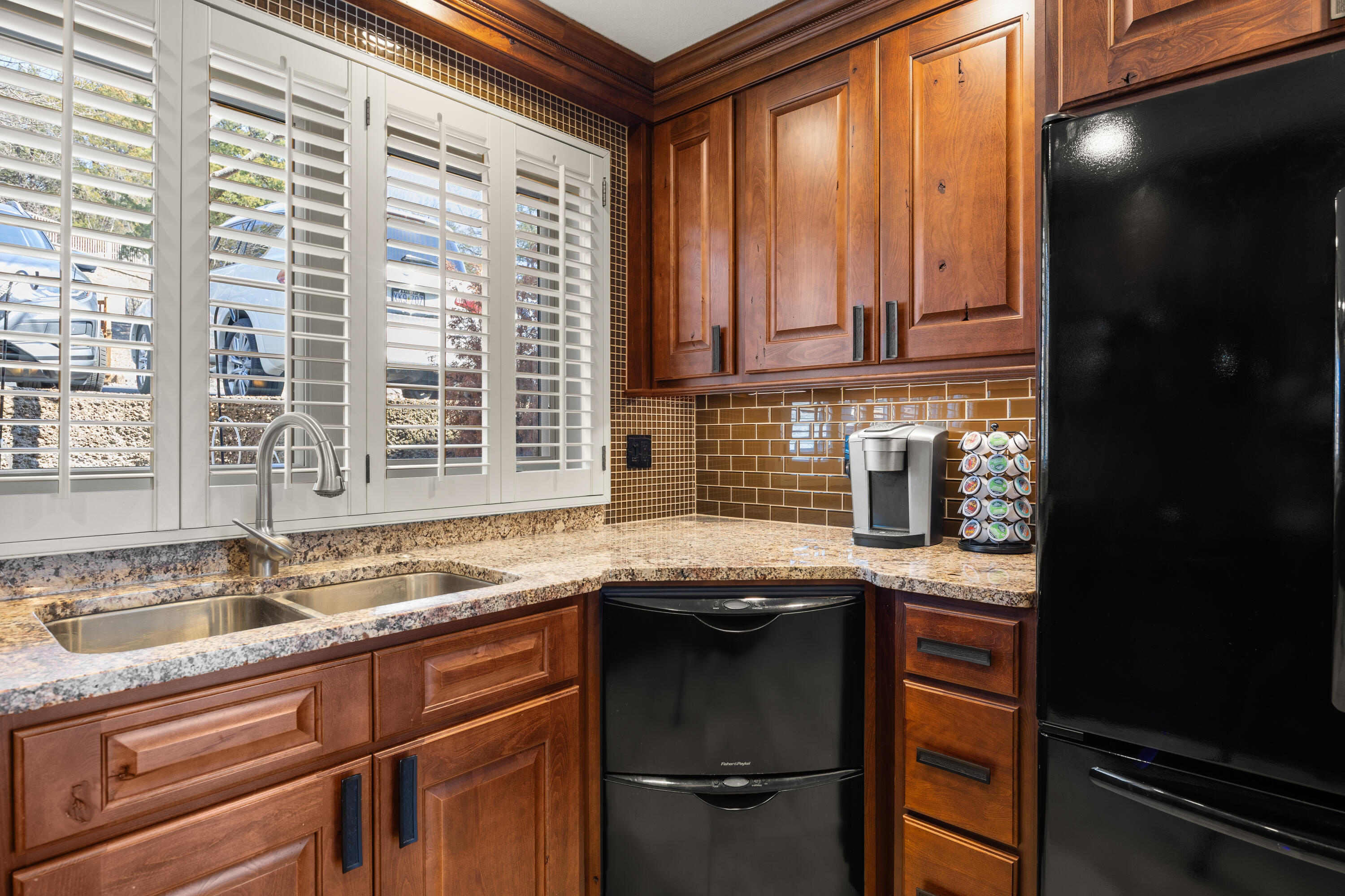 6620 E Lake Point Dr 18 Property Photo 12