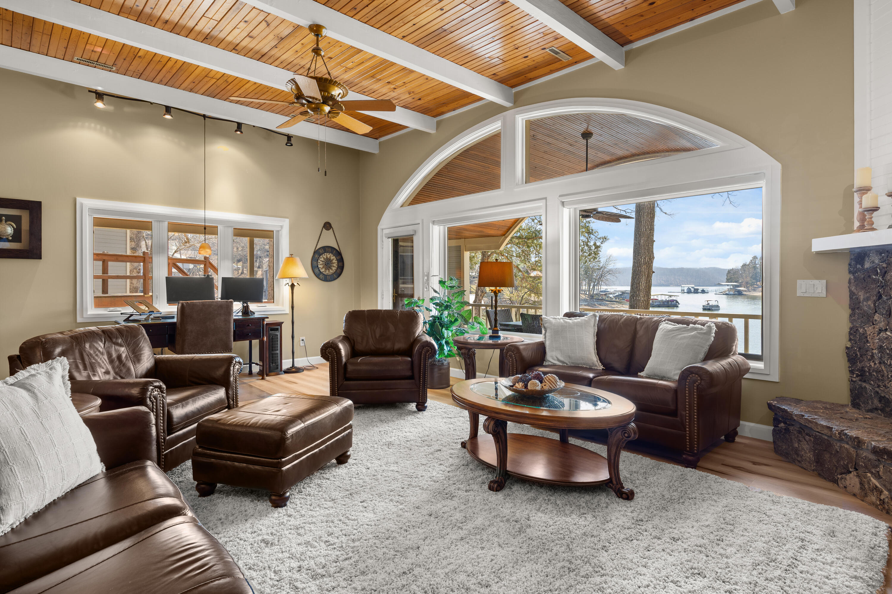 6620 E Lake Point Dr 18 Property Photo 20