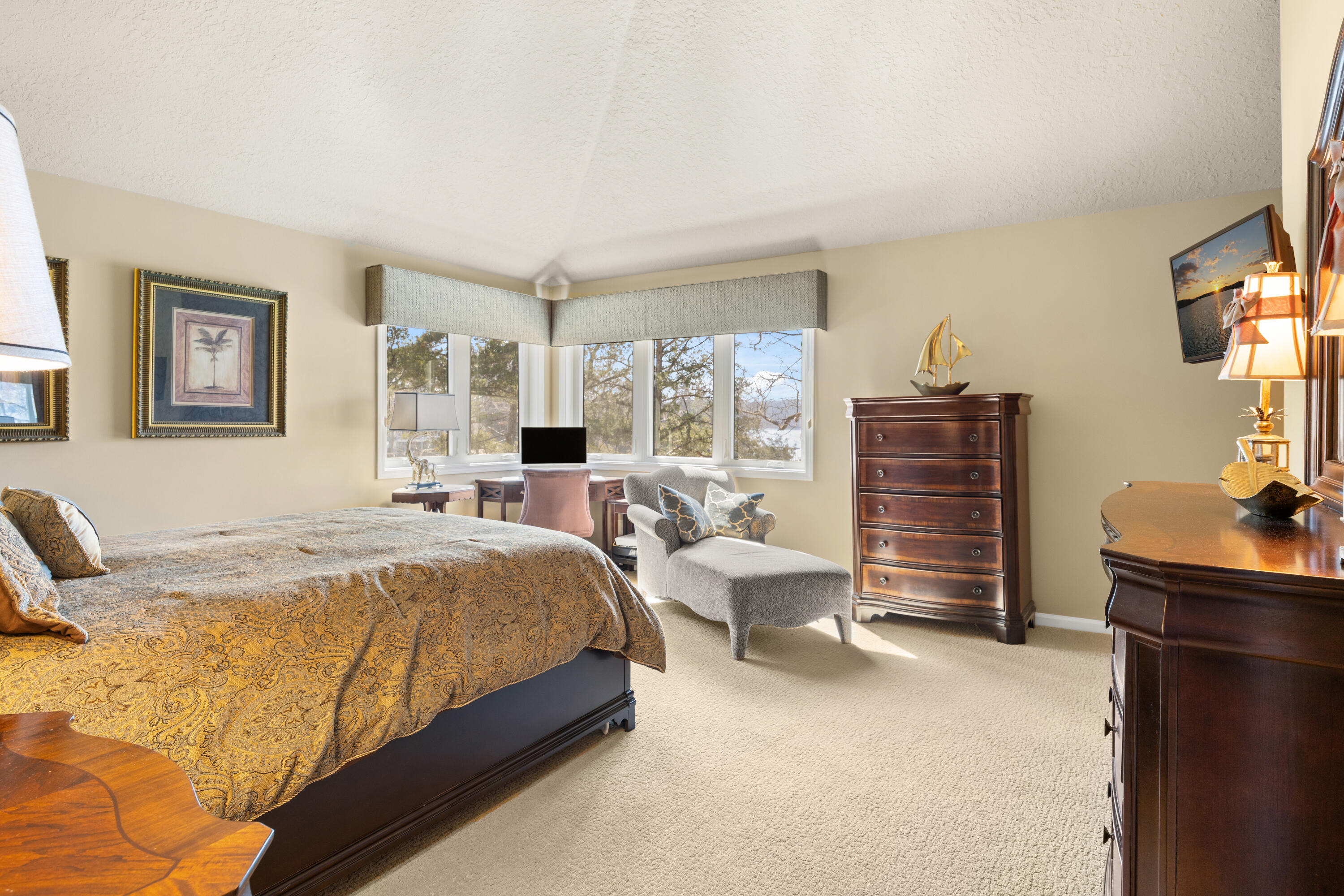 6620 E Lake Point Dr 18 Property Photo 29