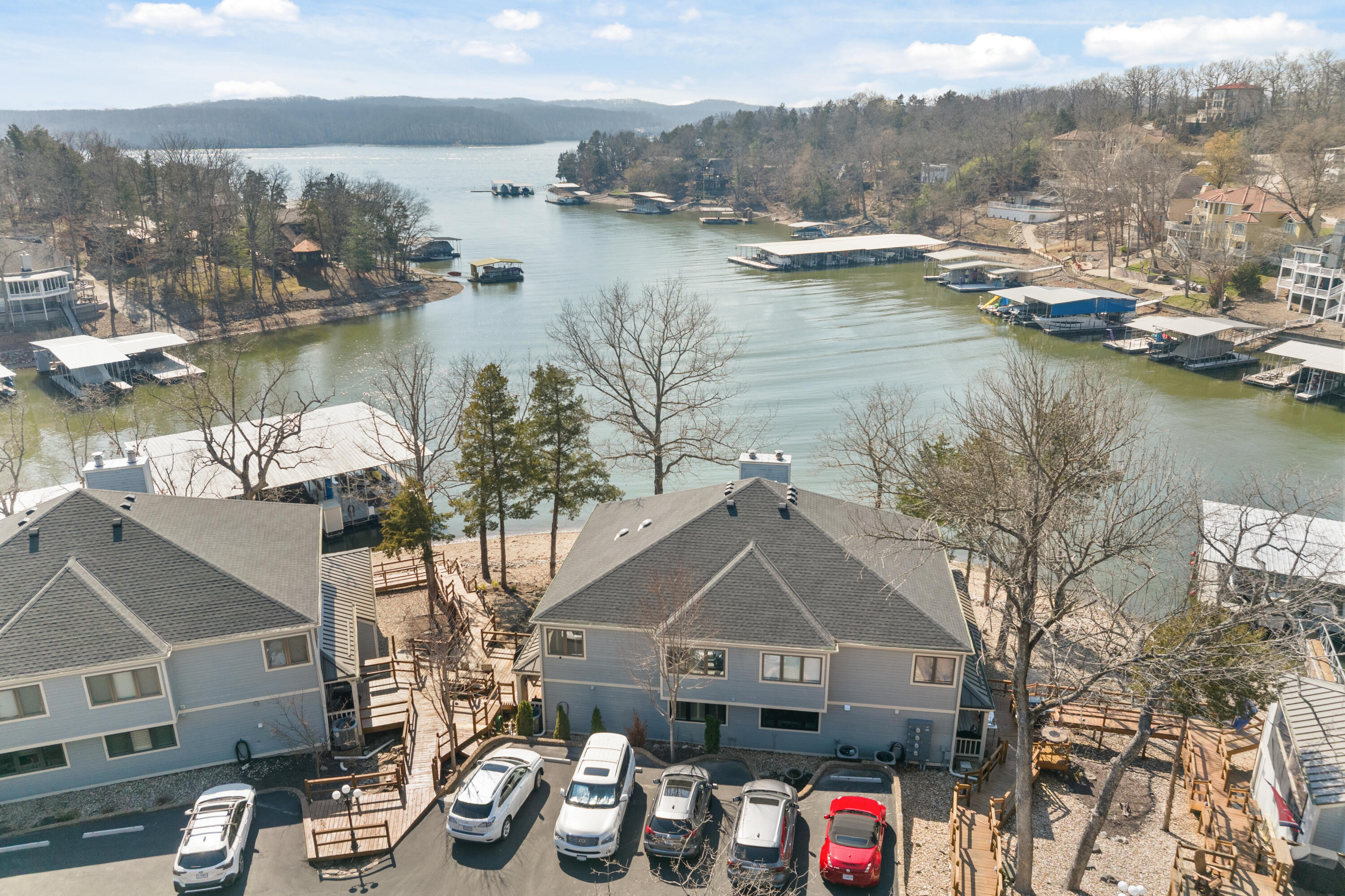 6620 E Lake Point Dr 18 Property Photo 43