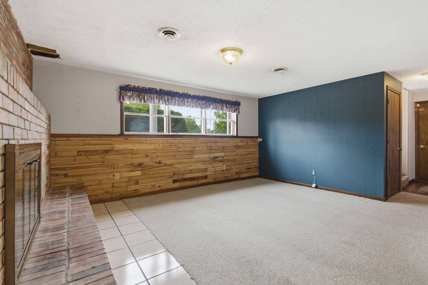 1722 Beacon St Property Photo 35