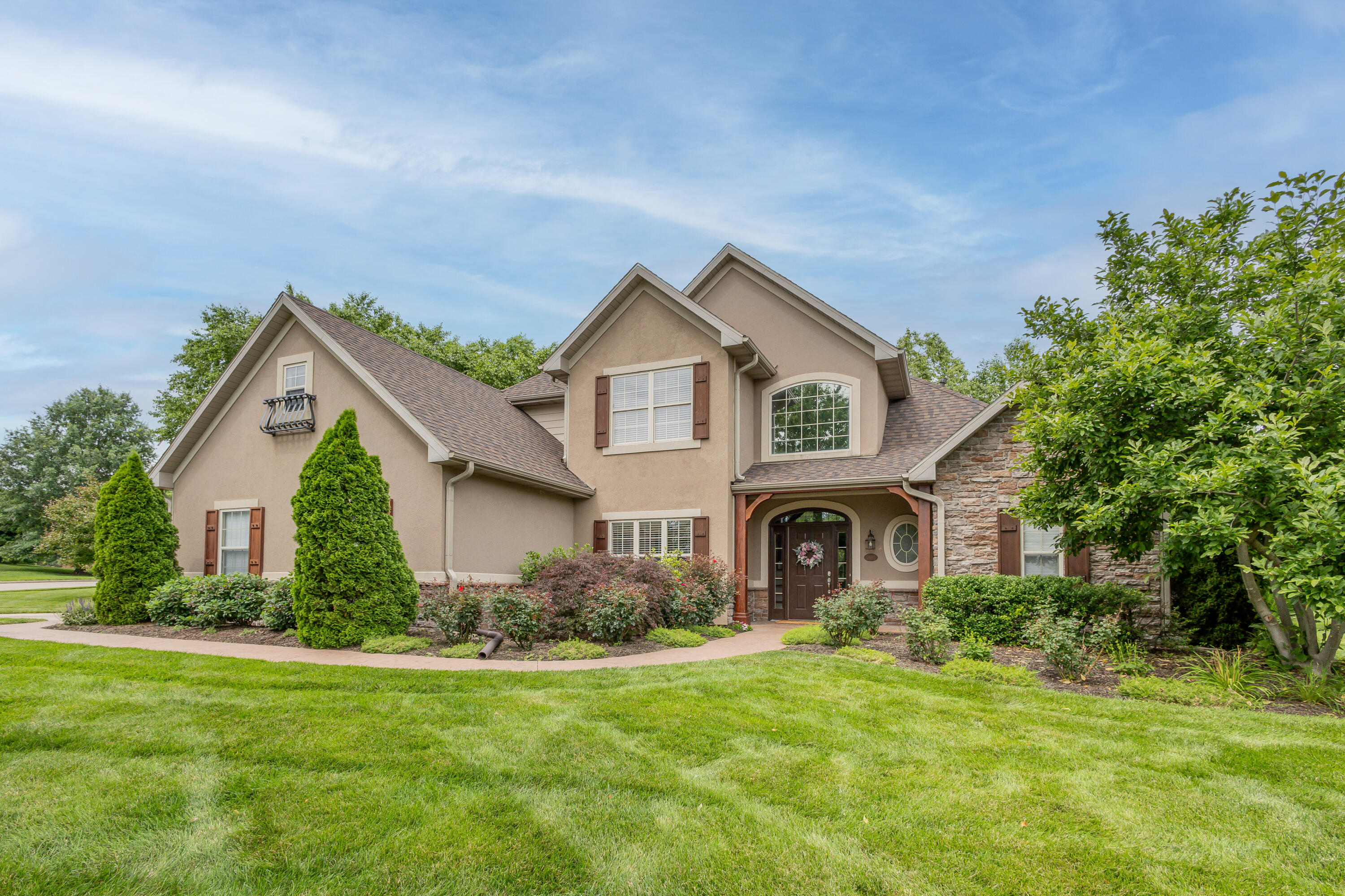 5613 Majestic Cir Property Photo 1