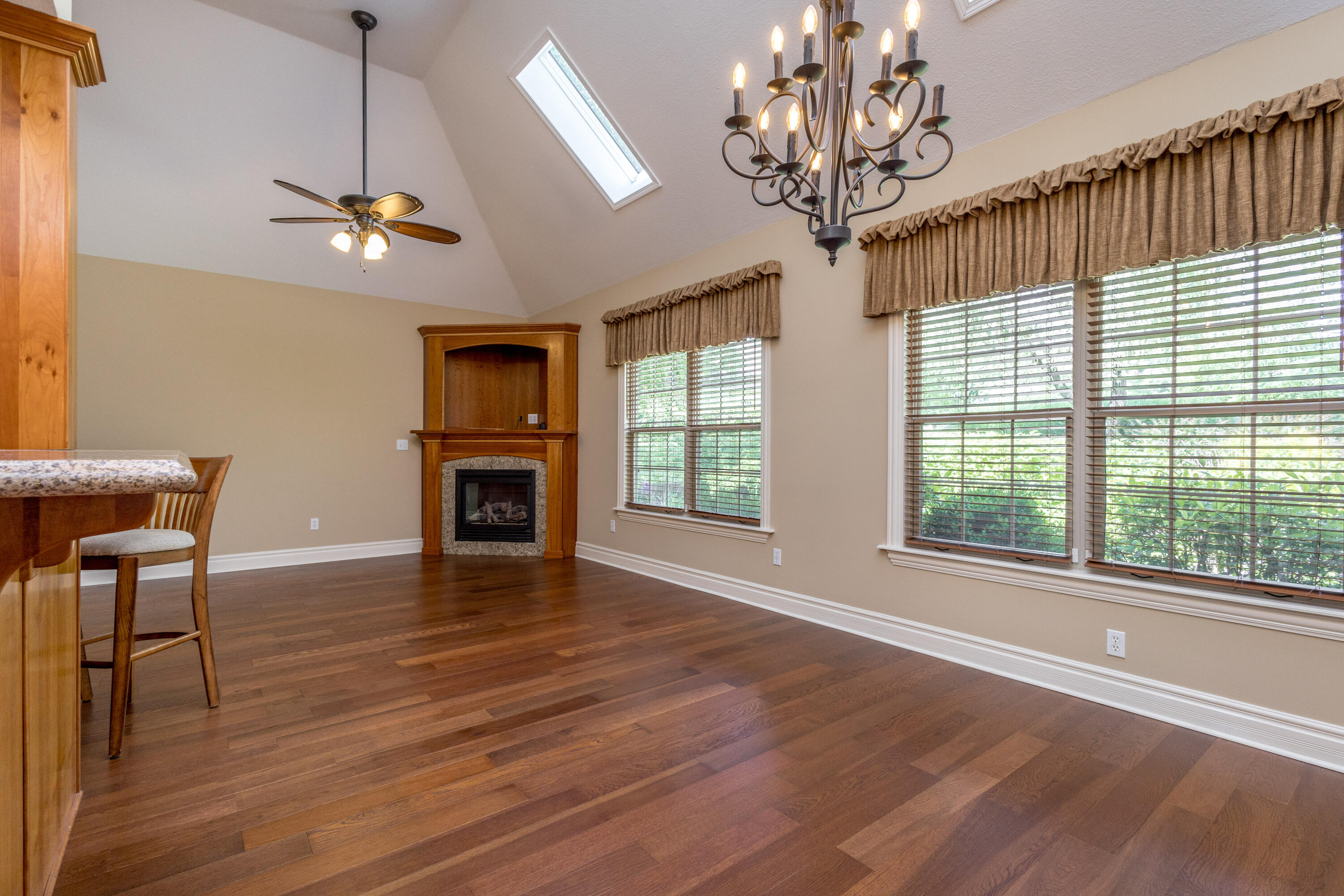 5613 Majestic Cir Property Photo 14