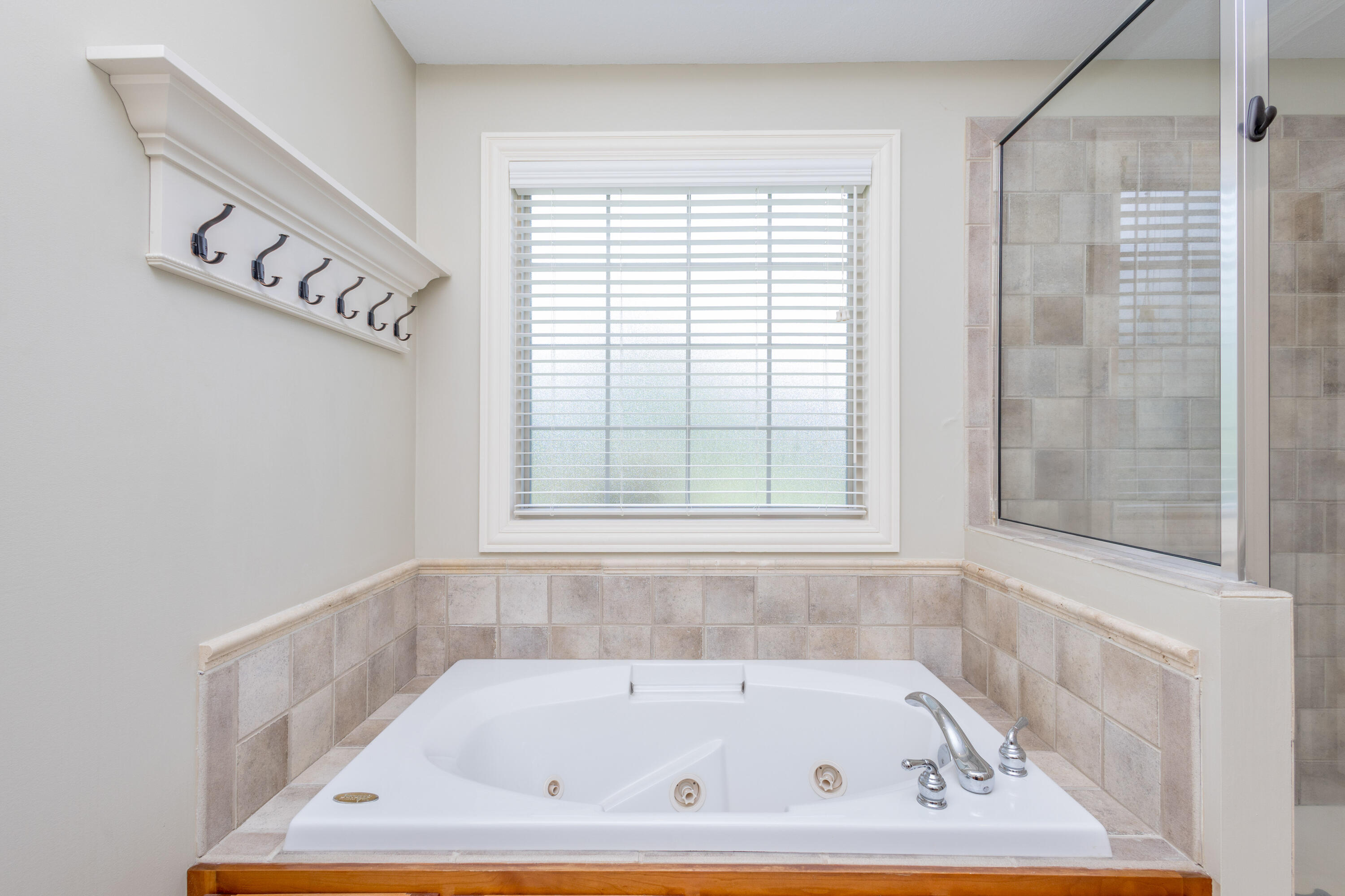 5613 Majestic Cir Property Photo 32