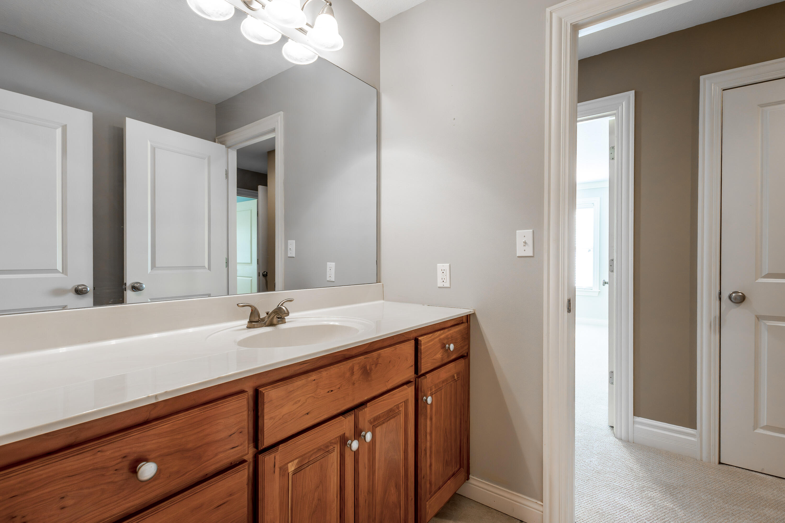 5613 Majestic Cir Property Photo 43