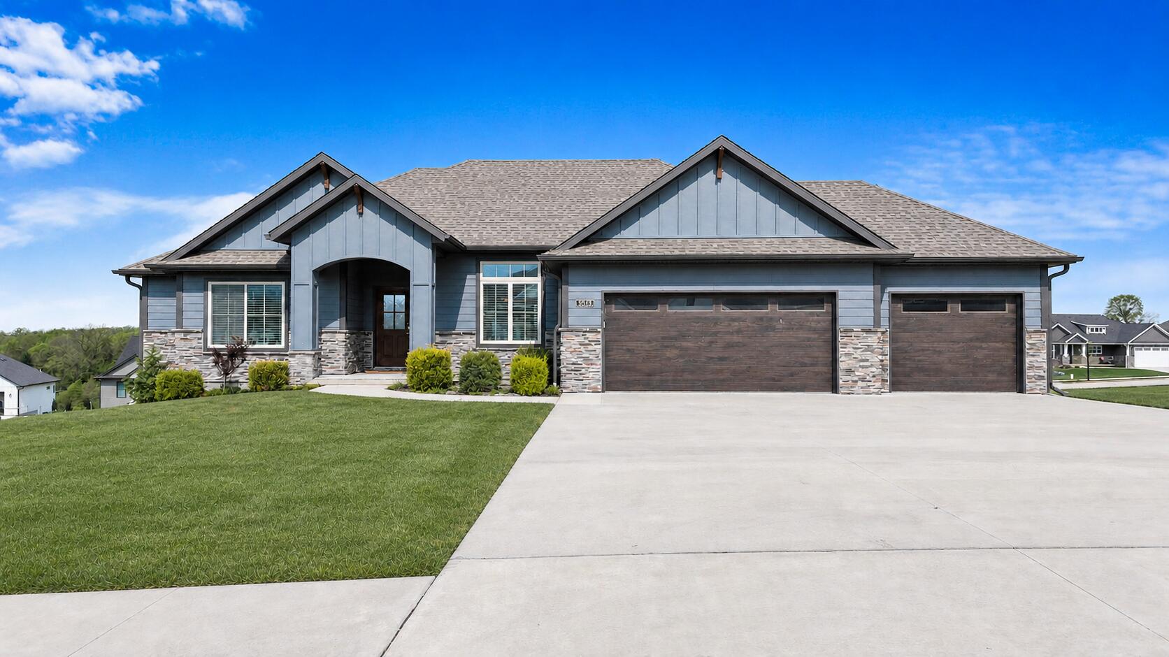 5515 FREMONT CT Property Photo 1
