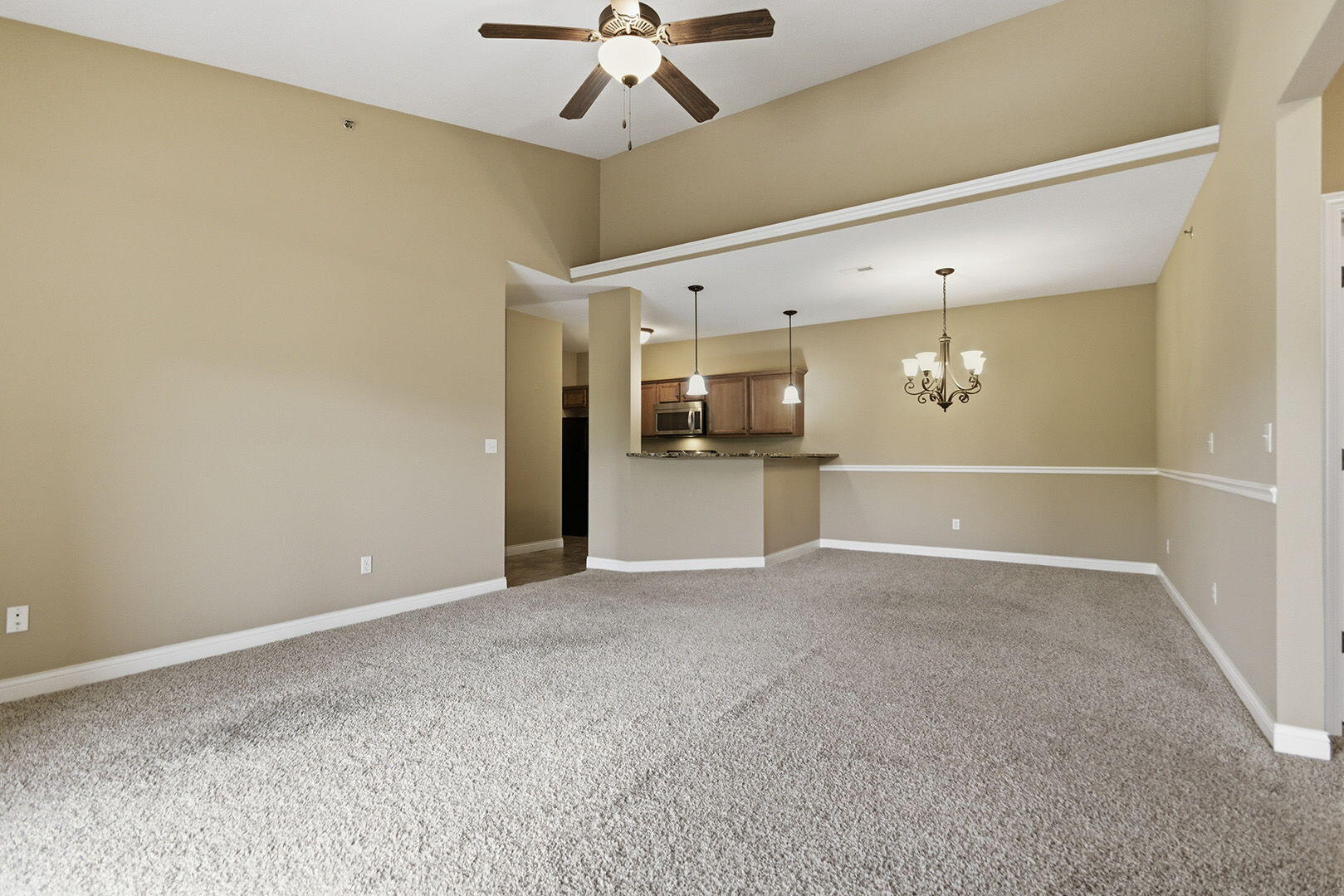 4008 W Worley St 302 Property Photo 7