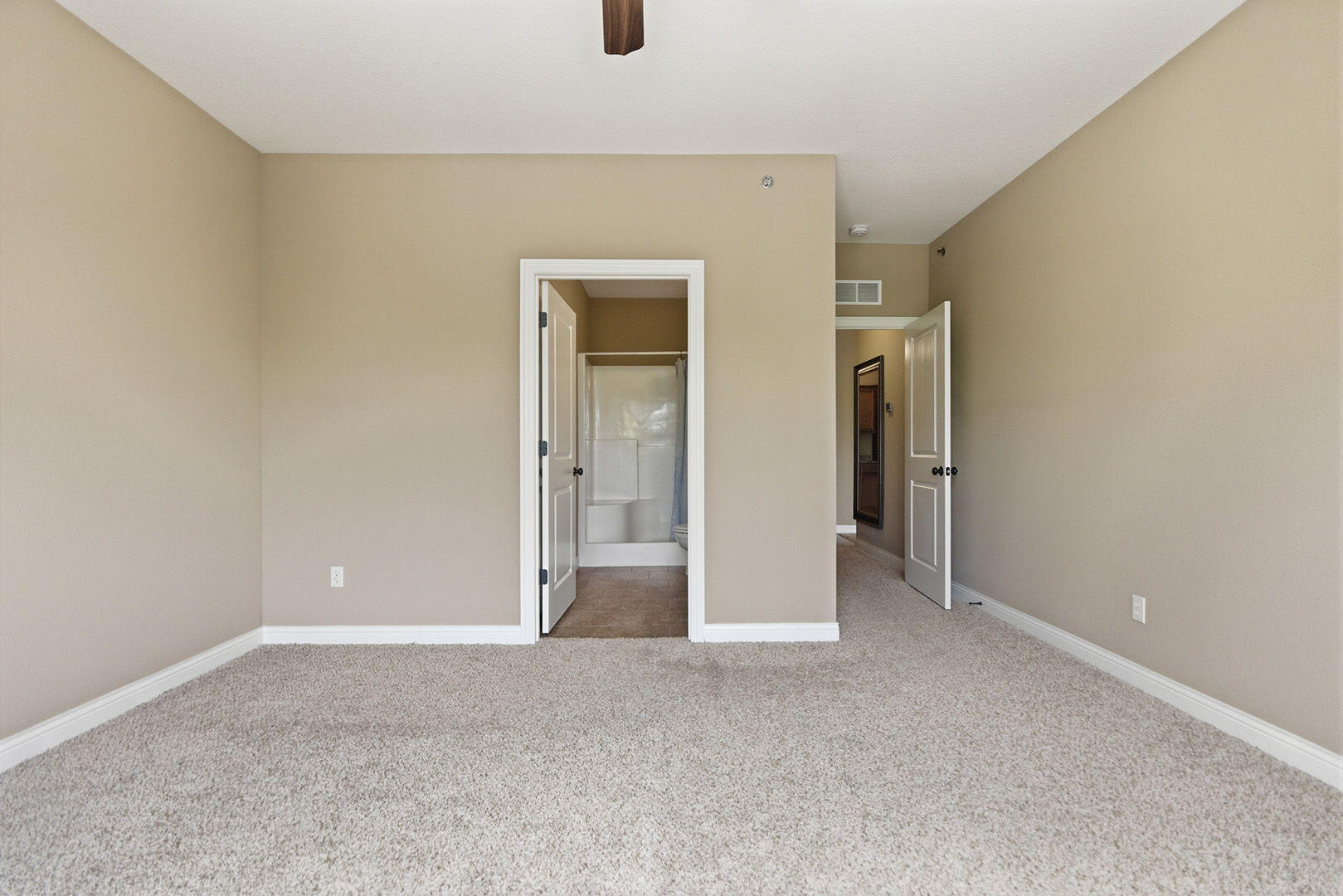 4008 W Worley St 302 Property Photo 20